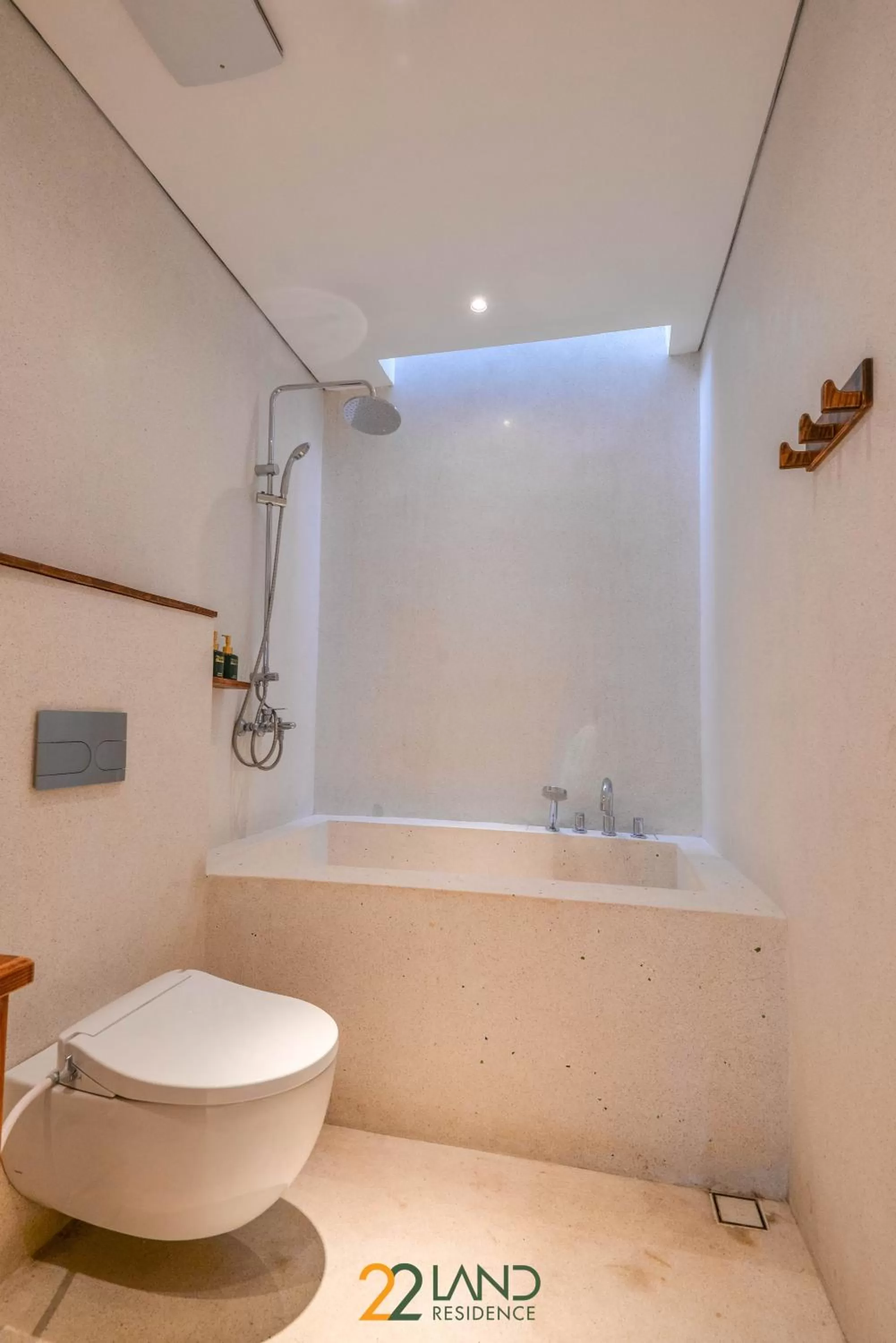 Shower in 22Land Hotel & Residence