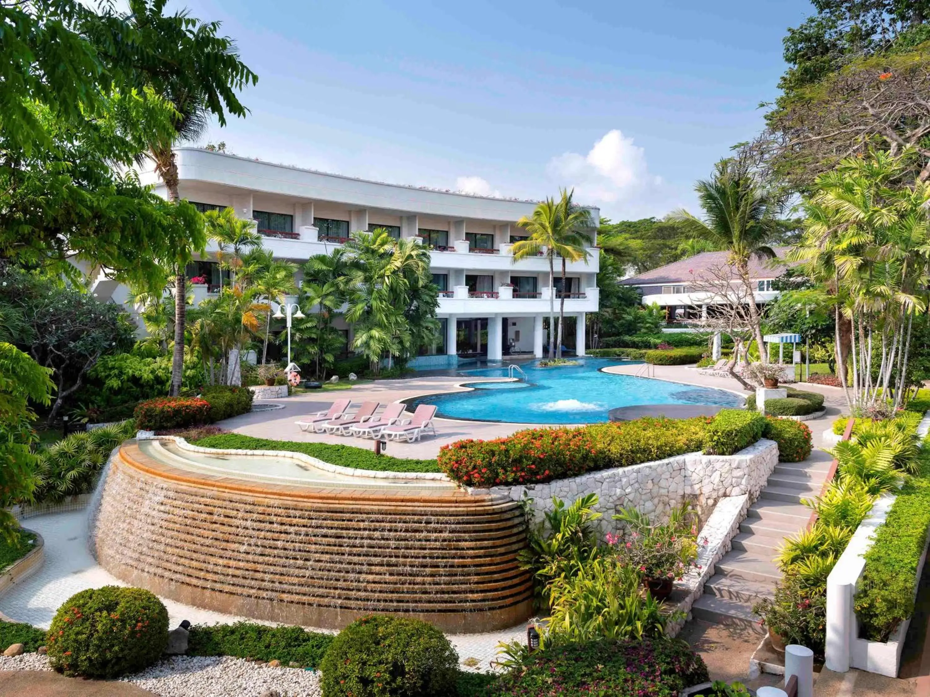Property building, Swimming Pool in Novotel Rayong Rim Pae Resort