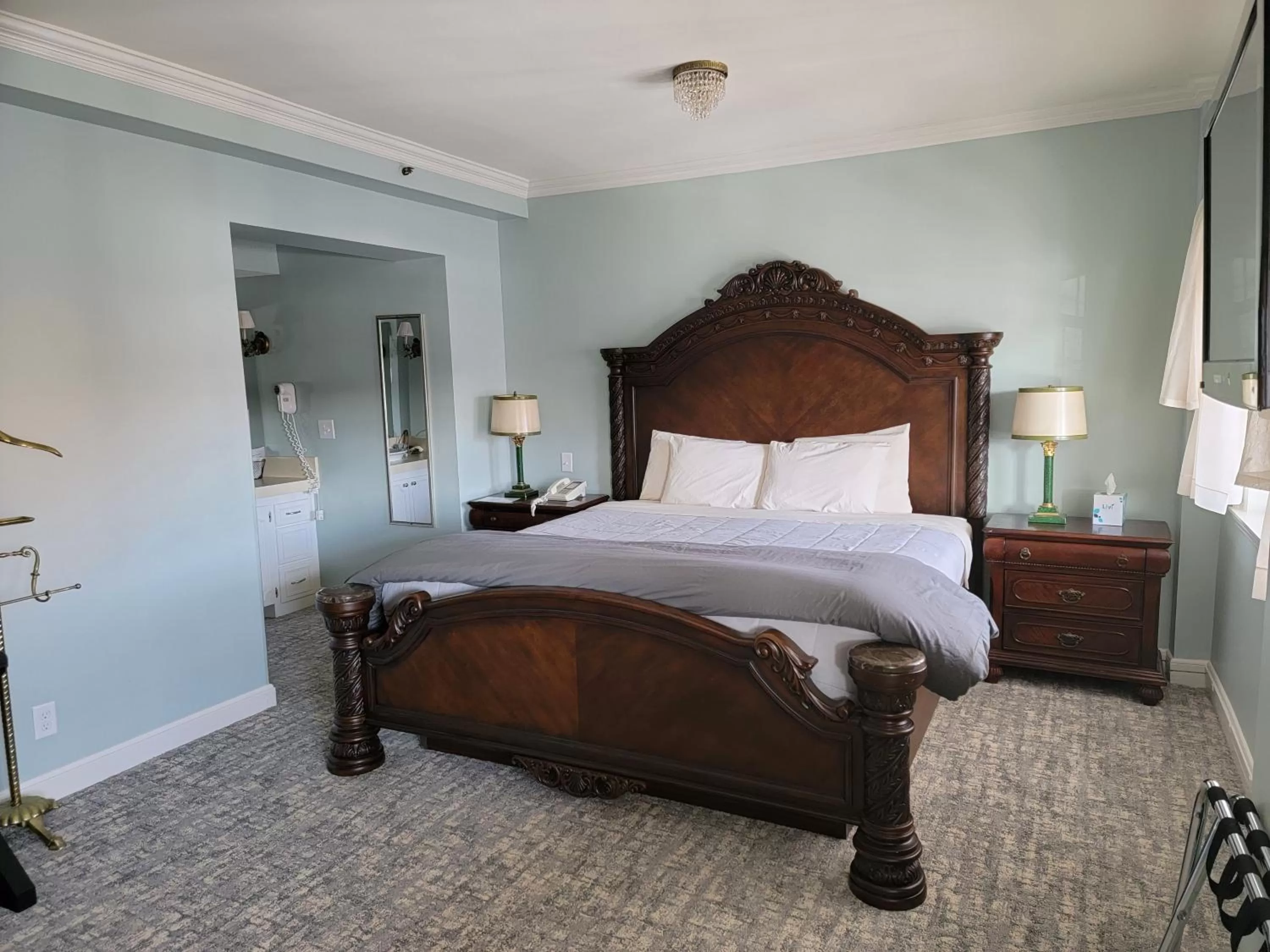 Bedroom, Bed in Lowell Inn