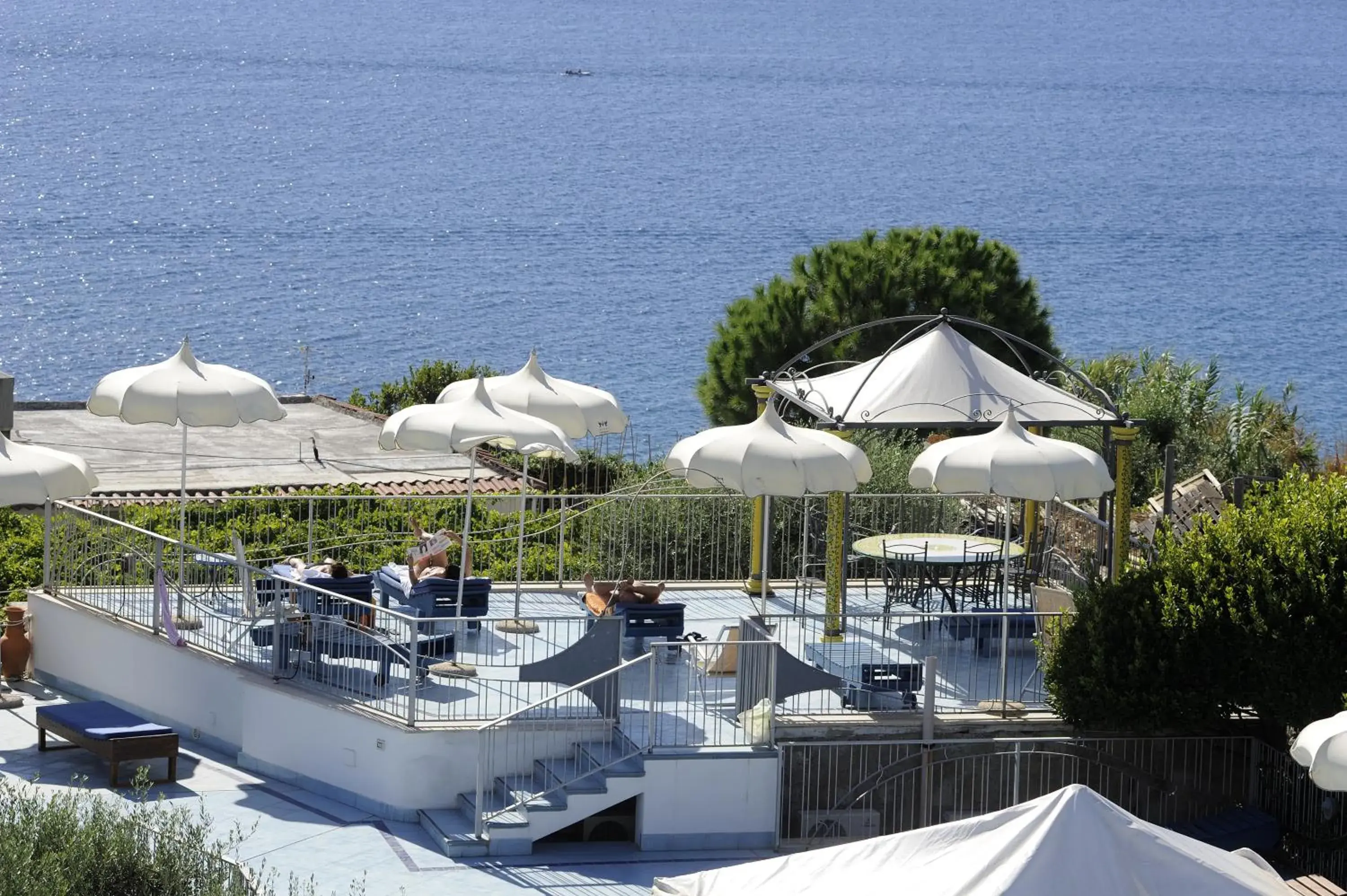 Patio in Il Gattopardo Hotel Terme & Beauty Farm