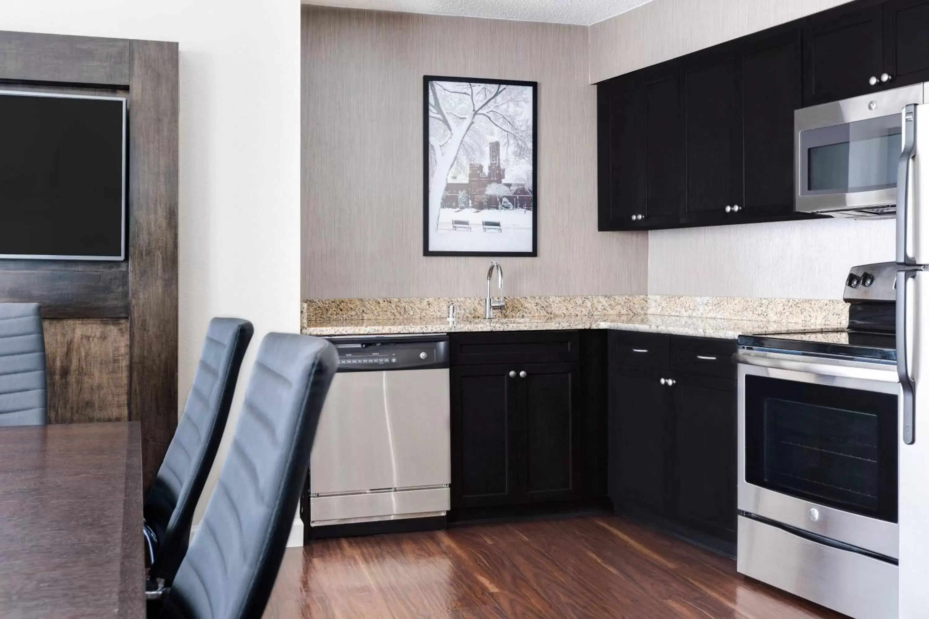 Kitchen or kitchenette, Kitchen/Kitchenette in Residence Inn Washington, DC/ Downtown