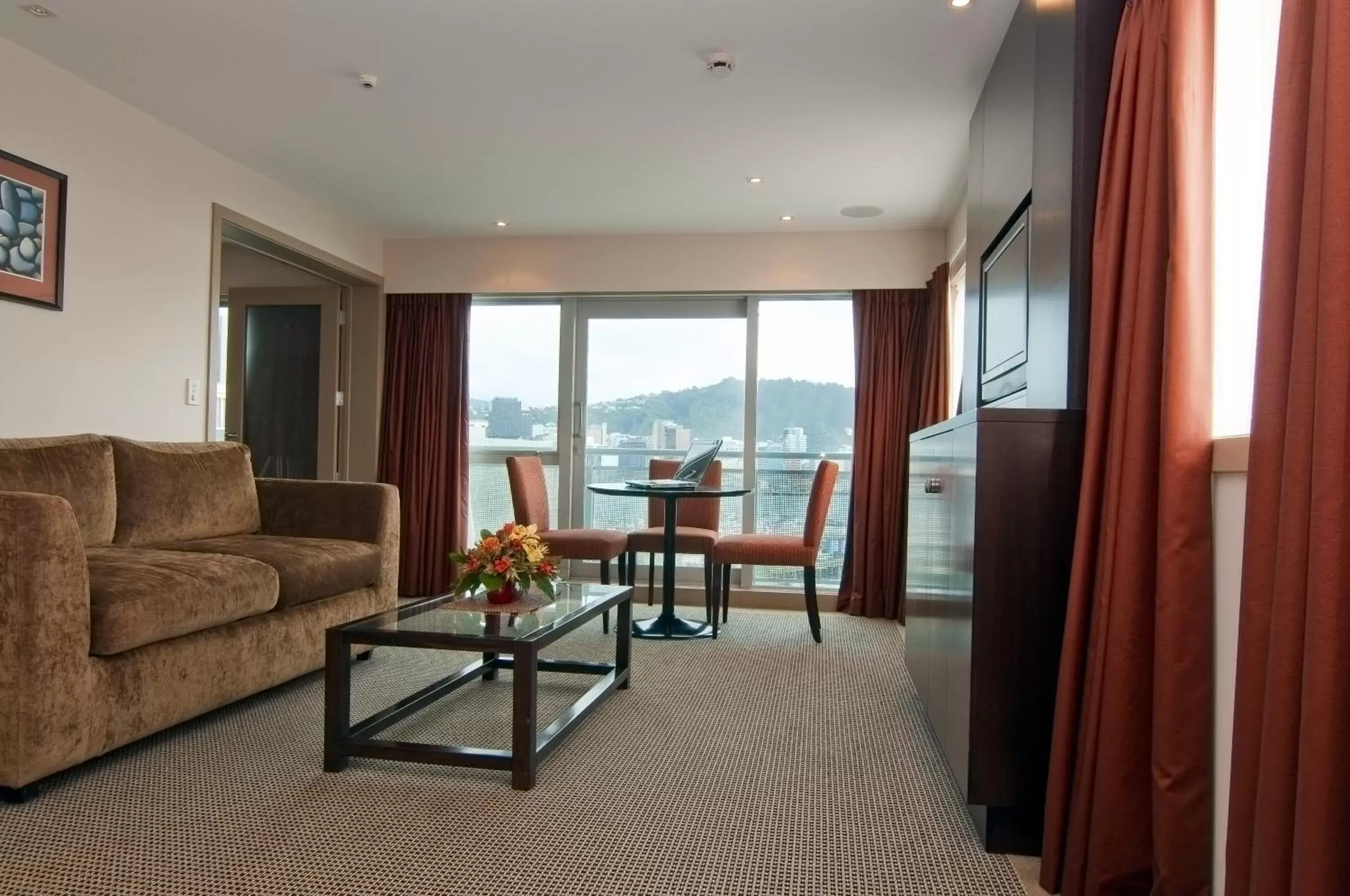 Living room, Seating Area in Copthorne Hotel Wellington, Oriental Bay