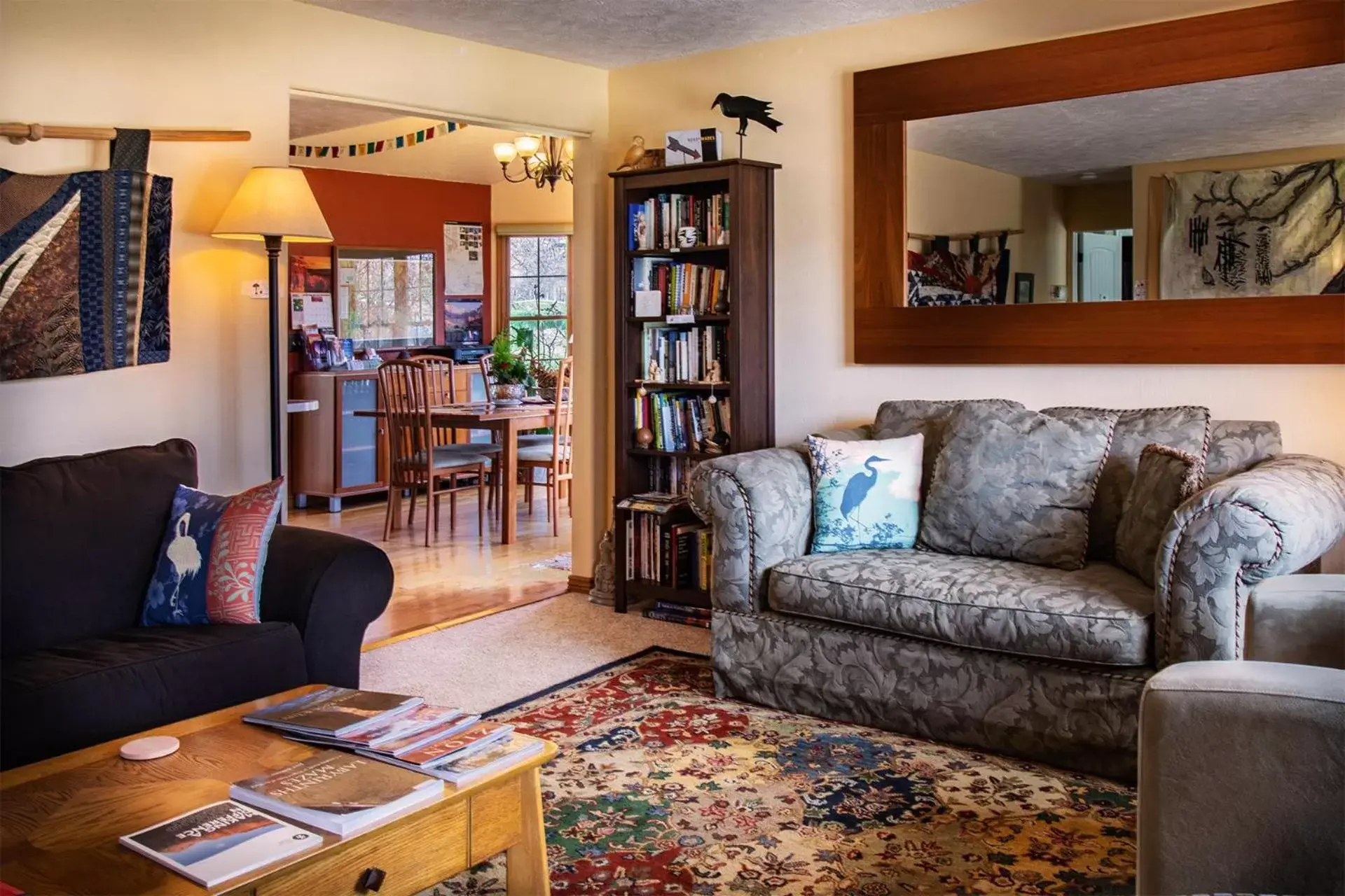 Library, Seating Area in 2 Cranes Inn - Zion