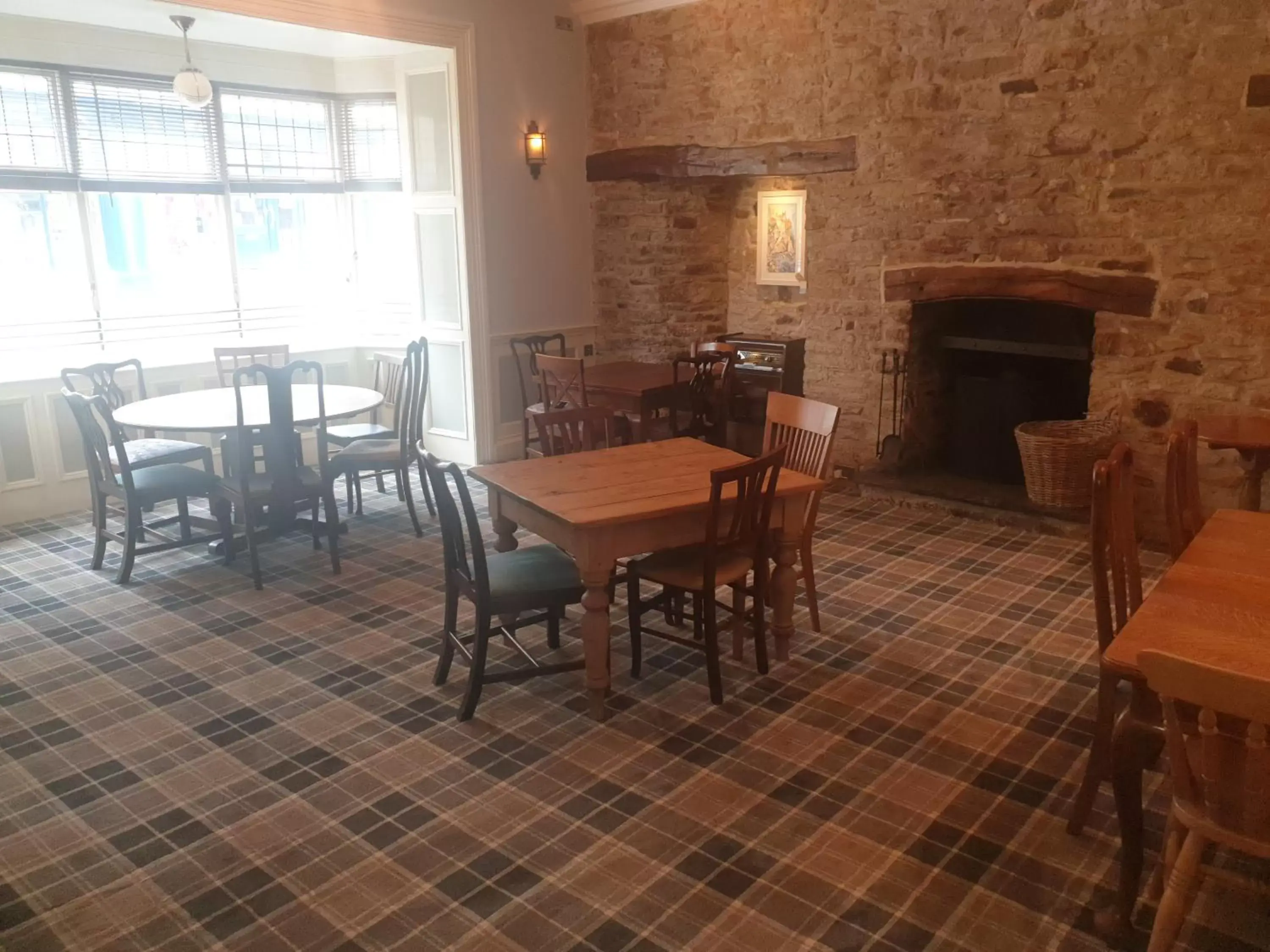 Dining area, Restaurant/Places to Eat in The Black Swan Inn