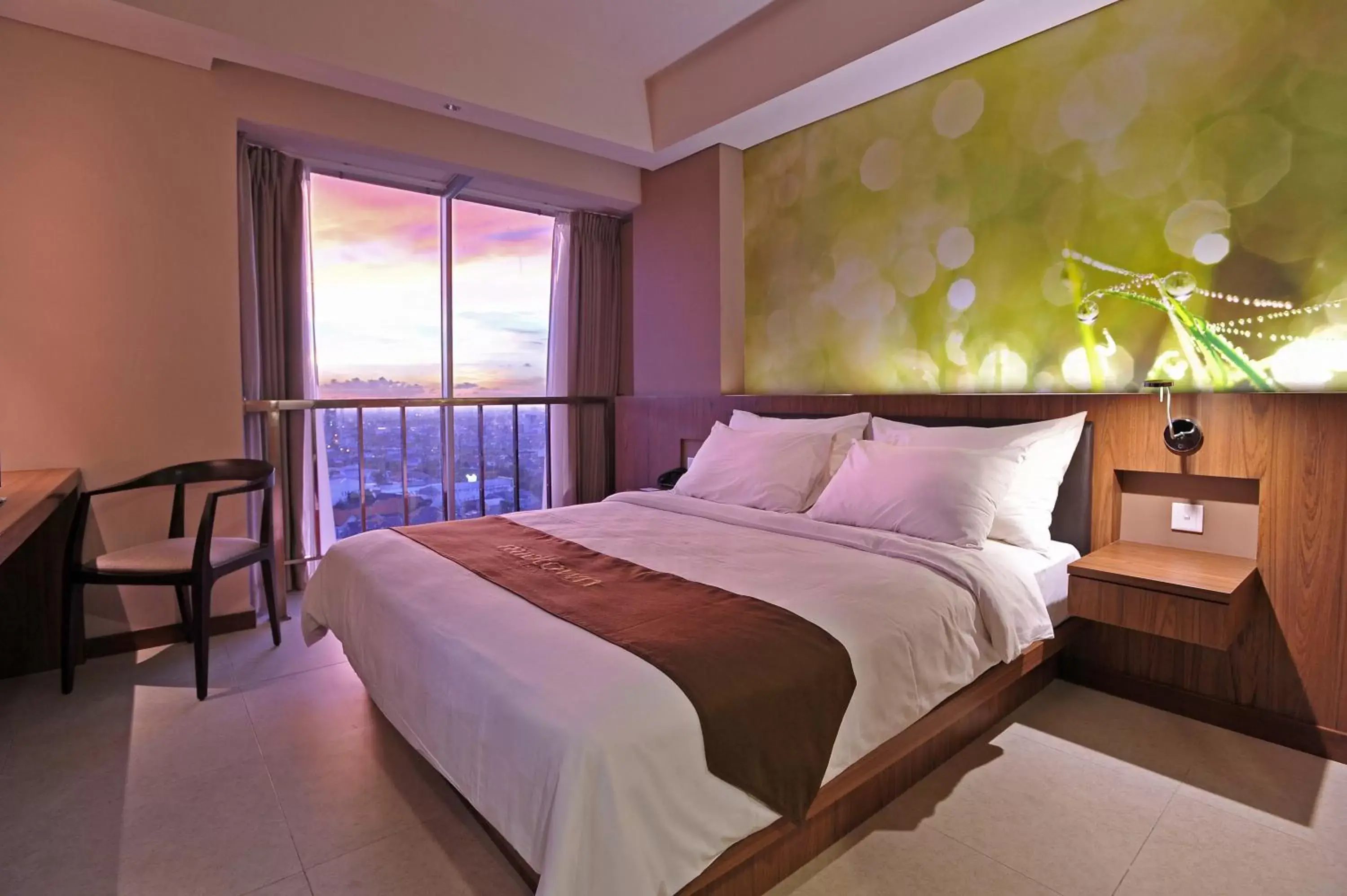 Superior Double Room in Midtown Hotel Surabaya