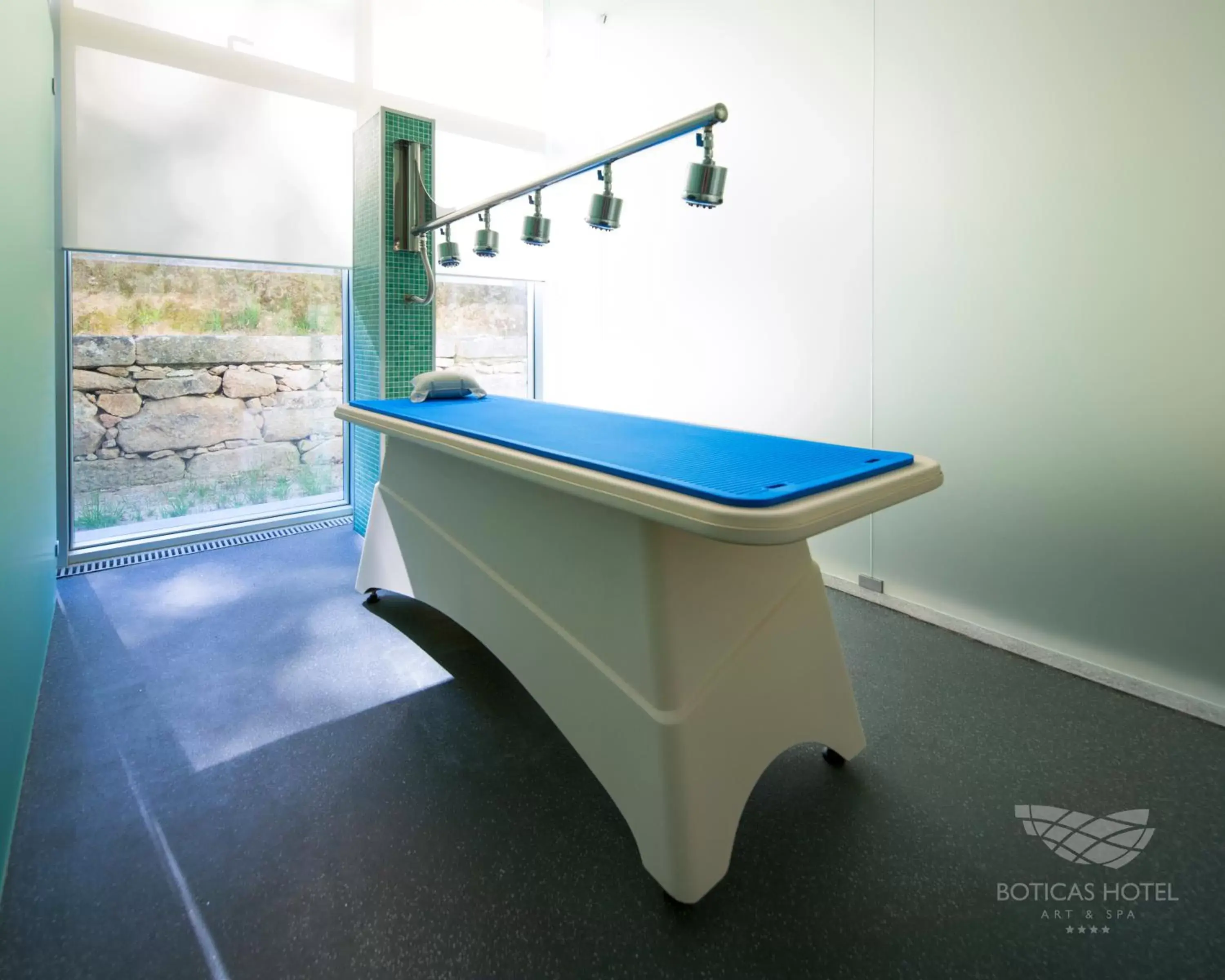 Spa and wellness centre/facilities in Boticas Hotel Art & SPA