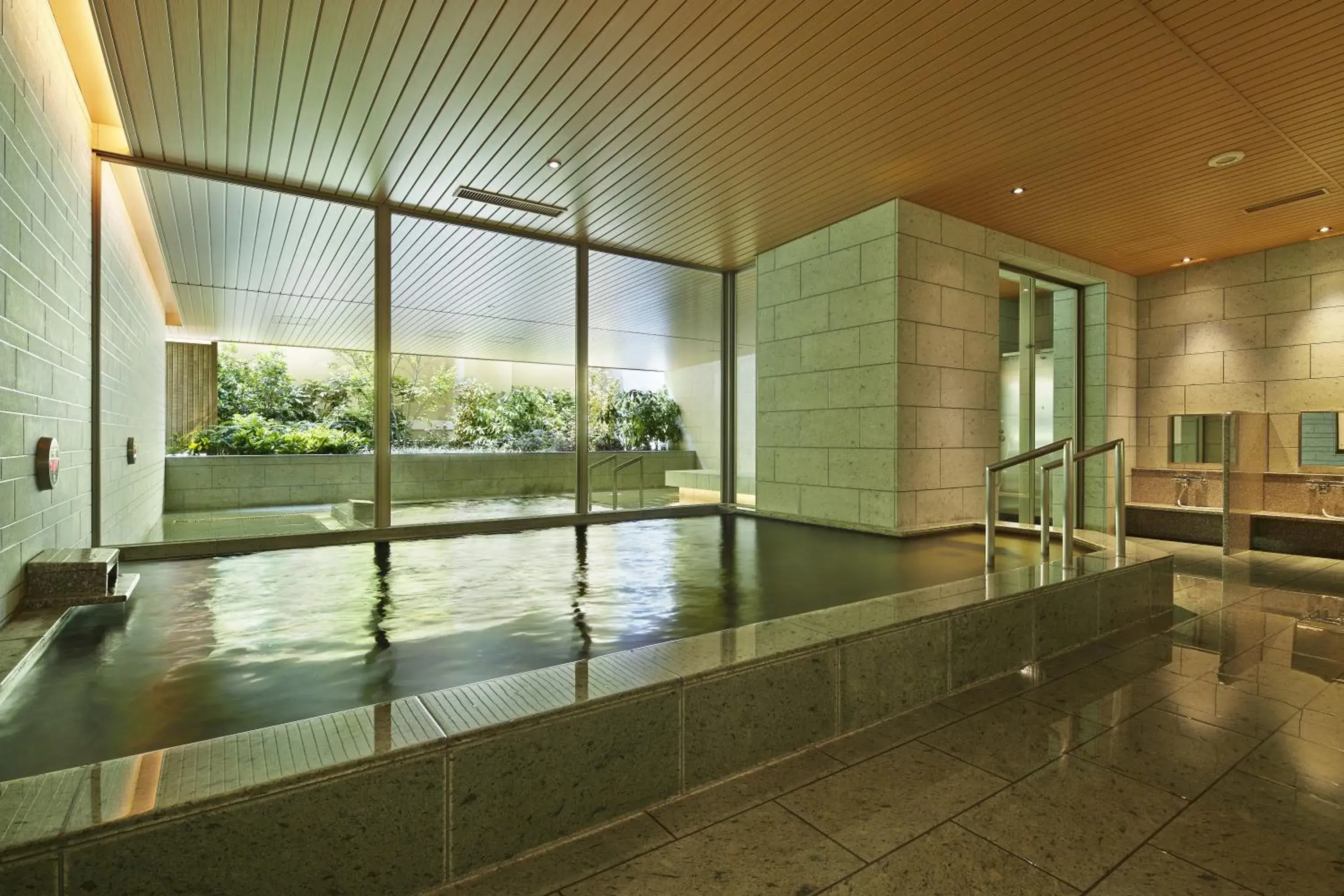 Public Bath, Swimming Pool in Mitsui Garden Hotel Kashiwa-No-Ha