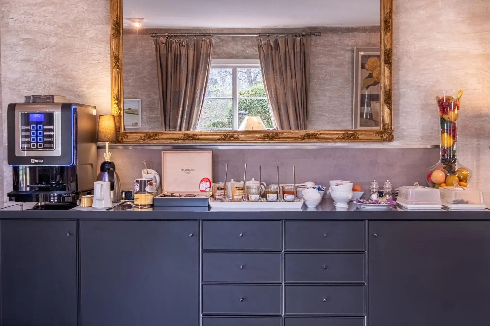 Breakfast, Kitchen/Kitchenette in Domaine de l'Echassier, The Originals Relais