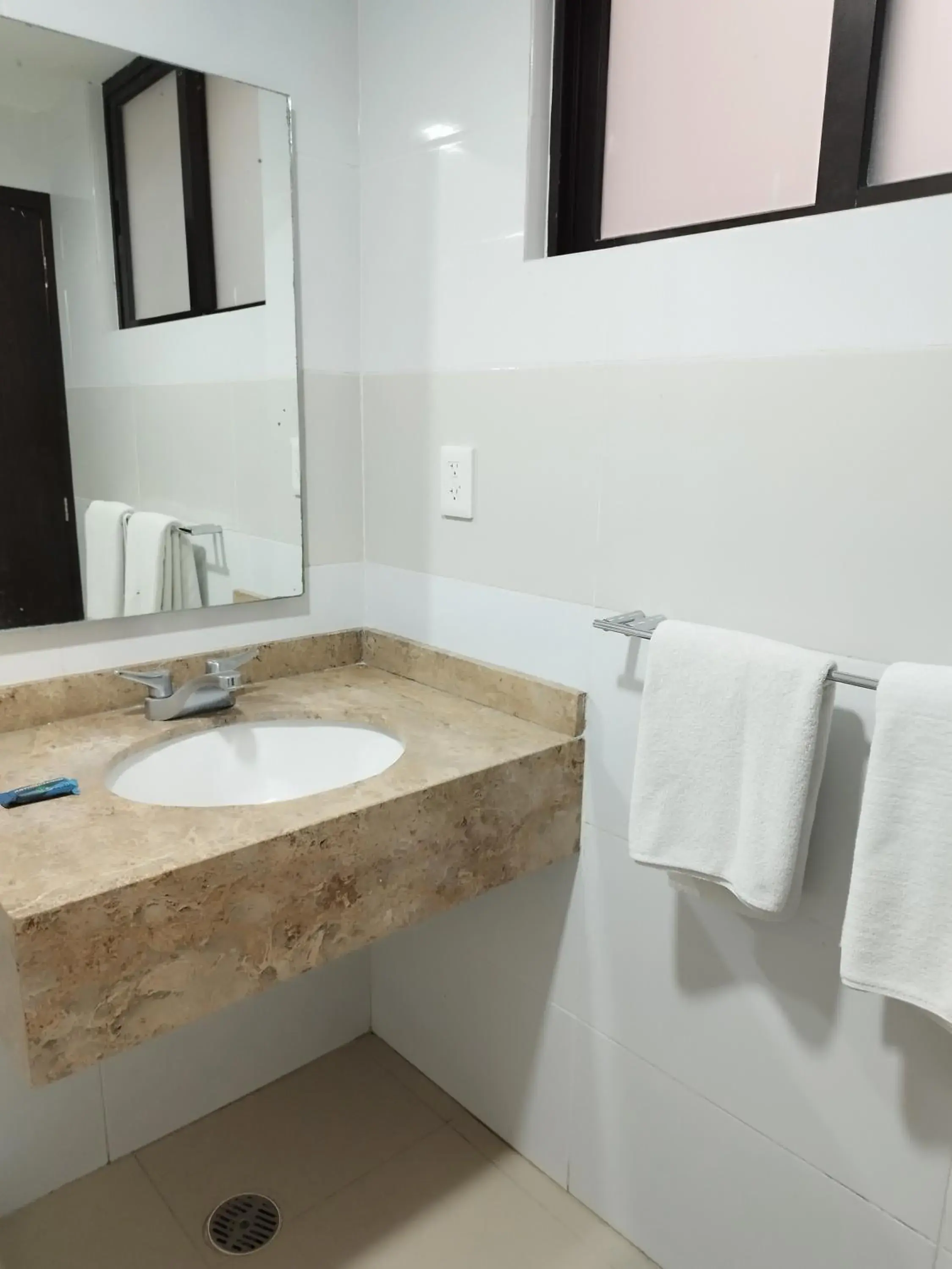 Bathroom in Hotel Mar y Tierra