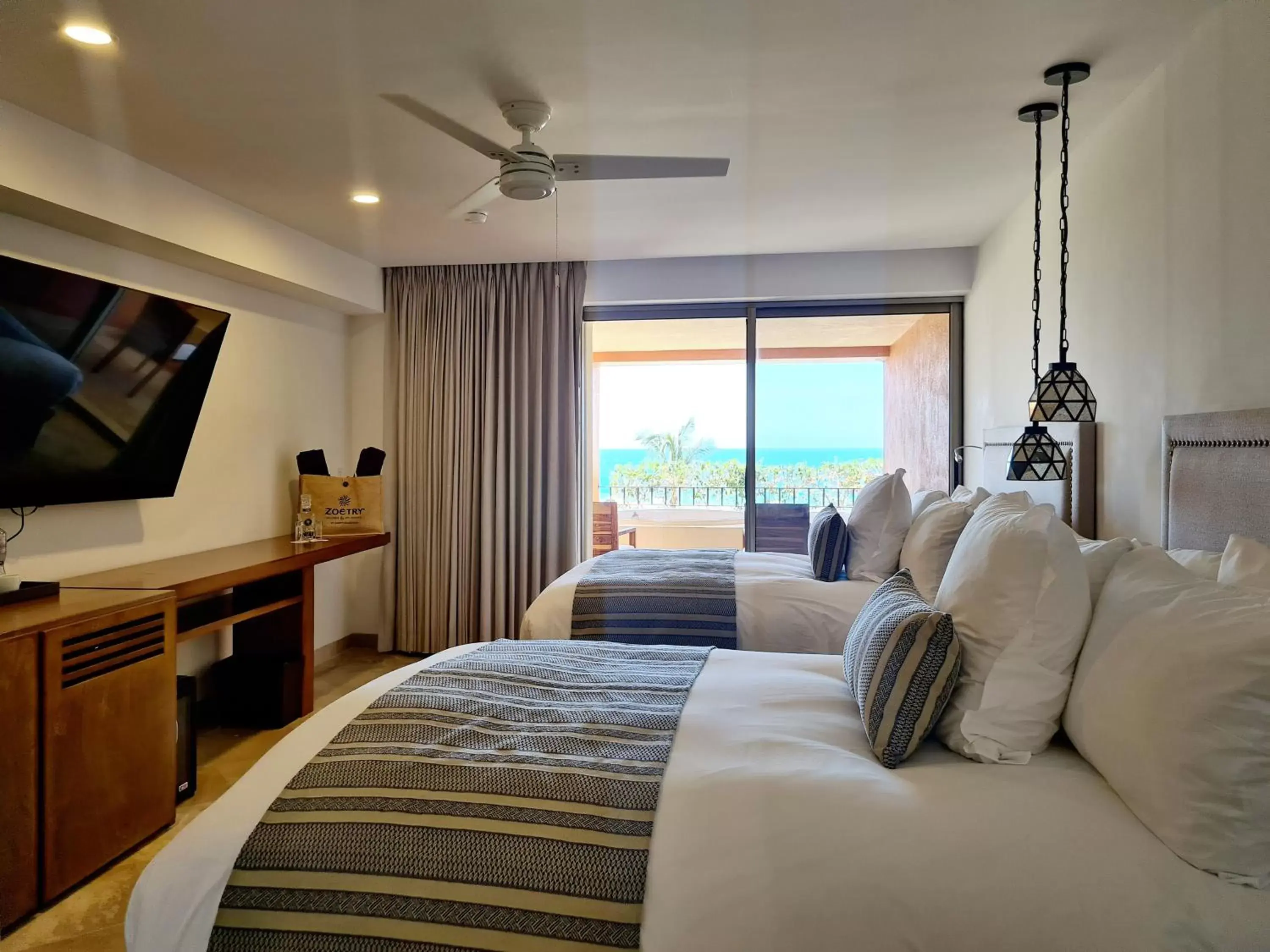 Bedroom in Zoetry Casa del Mar Los Cabos