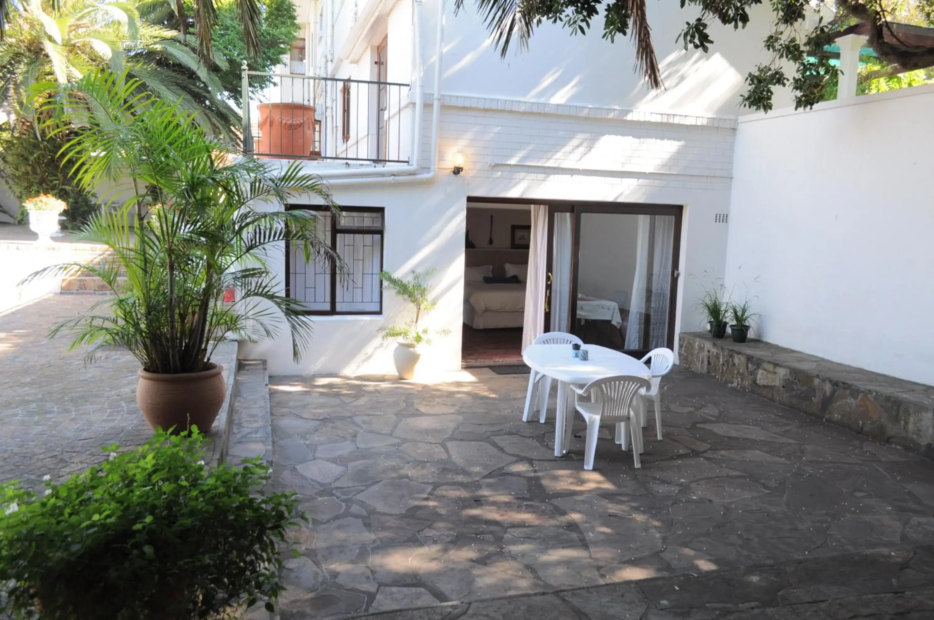 Balcony/Terrace in Applegarth B&B and Self-Catering Studios