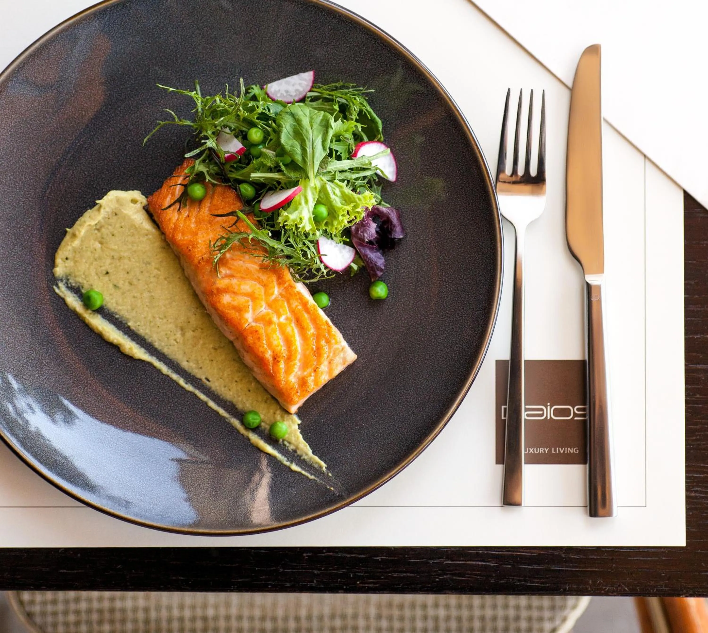 Restaurant/places to eat in Daios Luxury Living