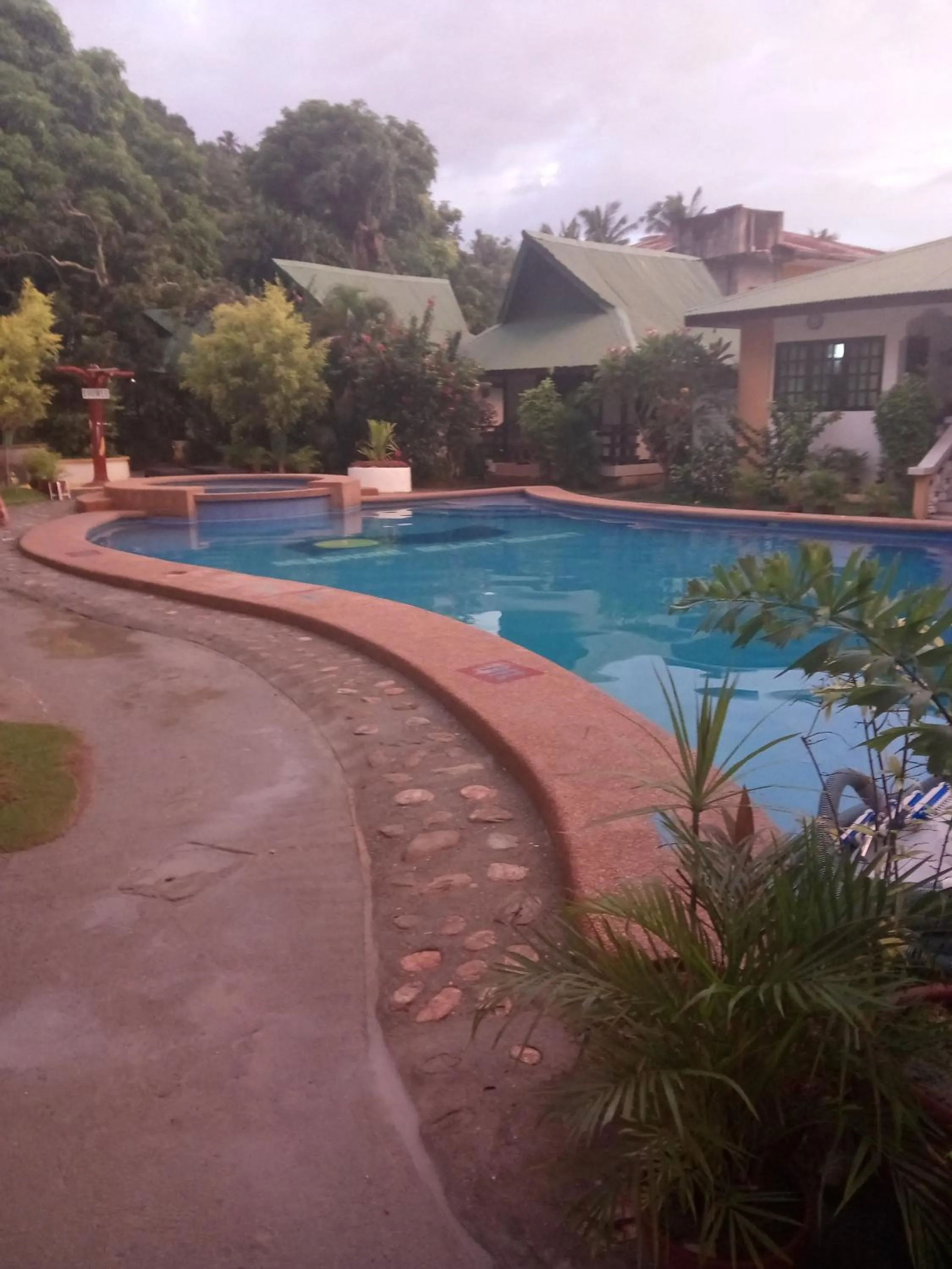 Area and facilities in Seashore Beach Resort