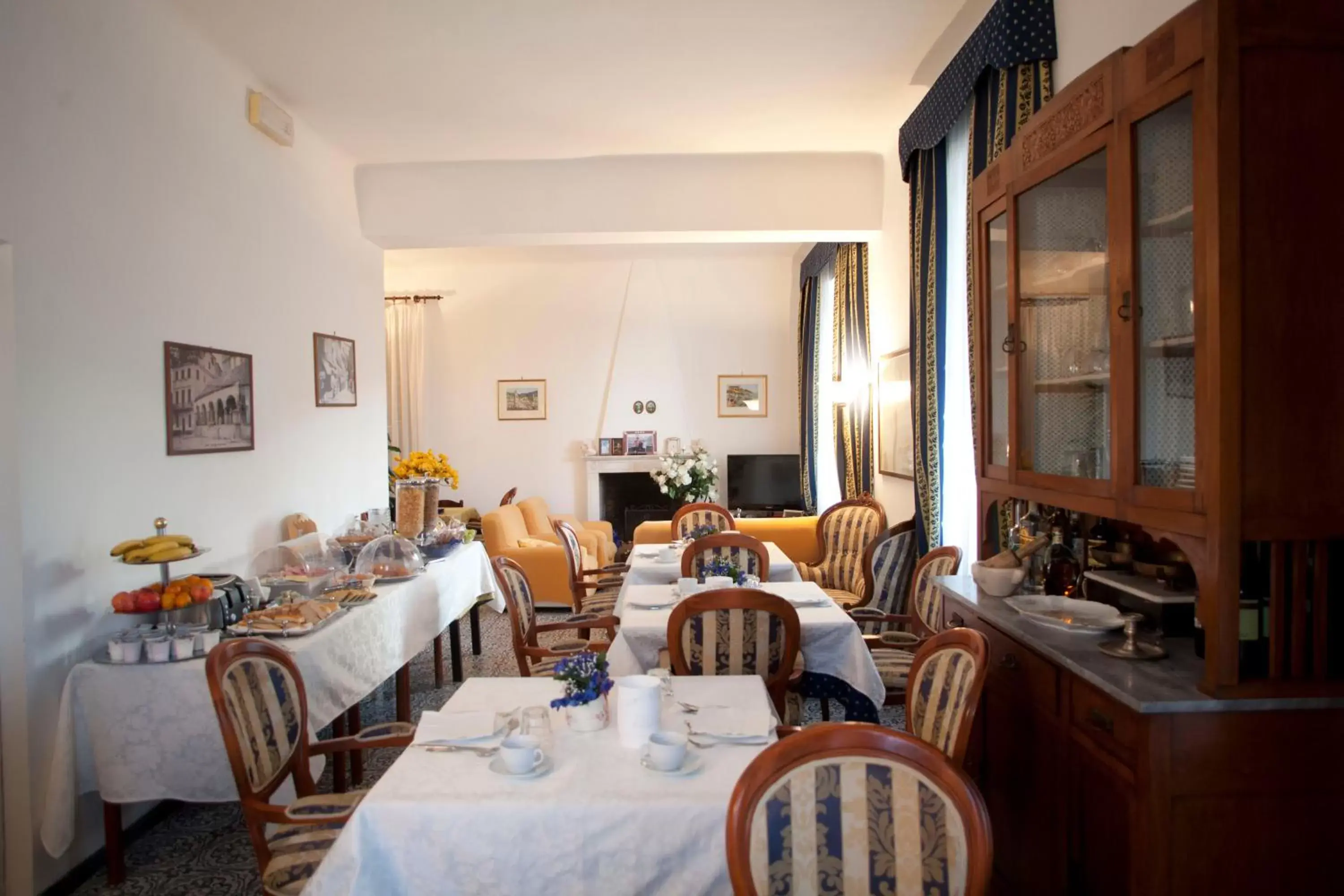 Breakfast, Restaurant/Places to Eat in Villa Margherita