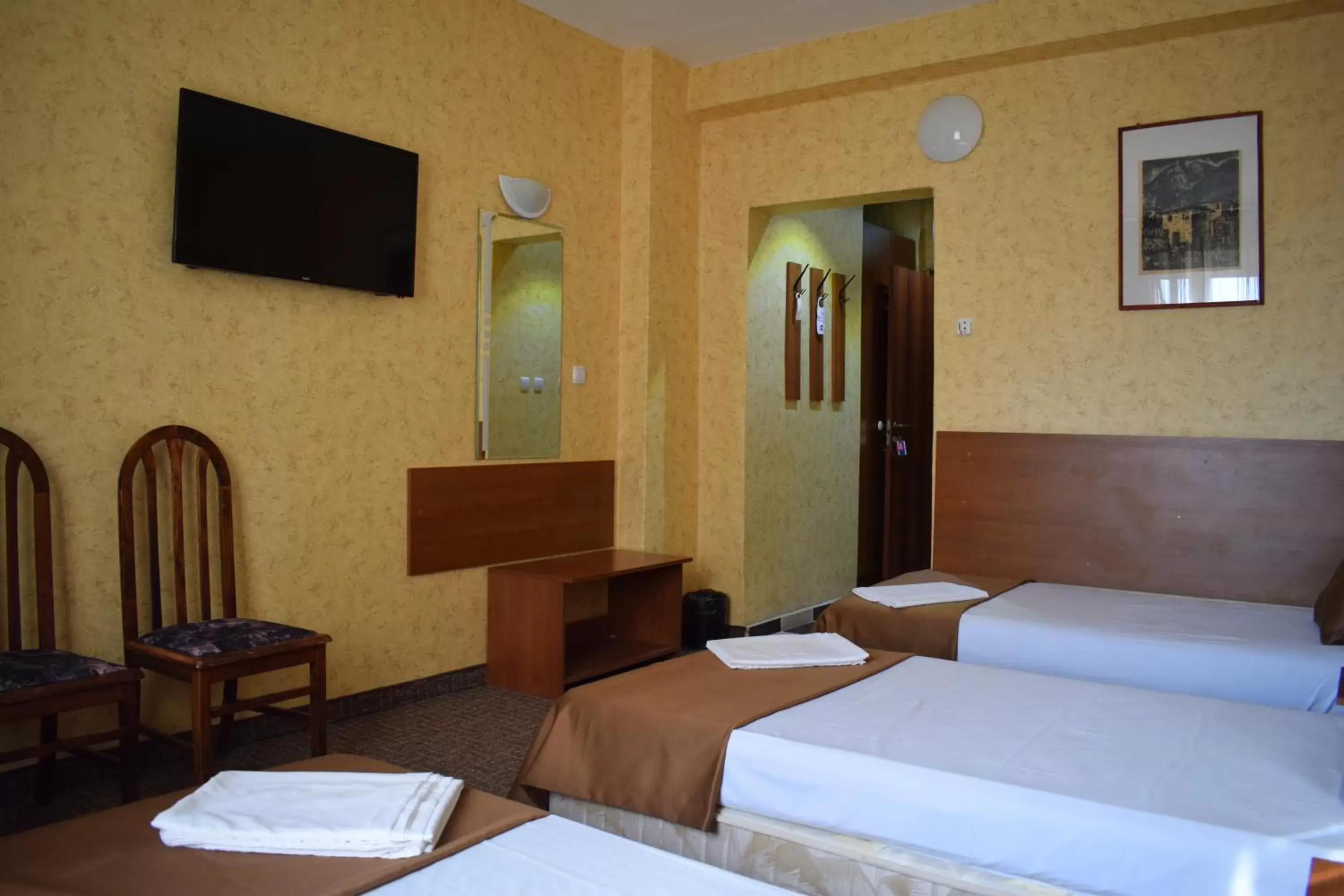 TV and multimedia, Bed in Slavyanska Beseda Hotel