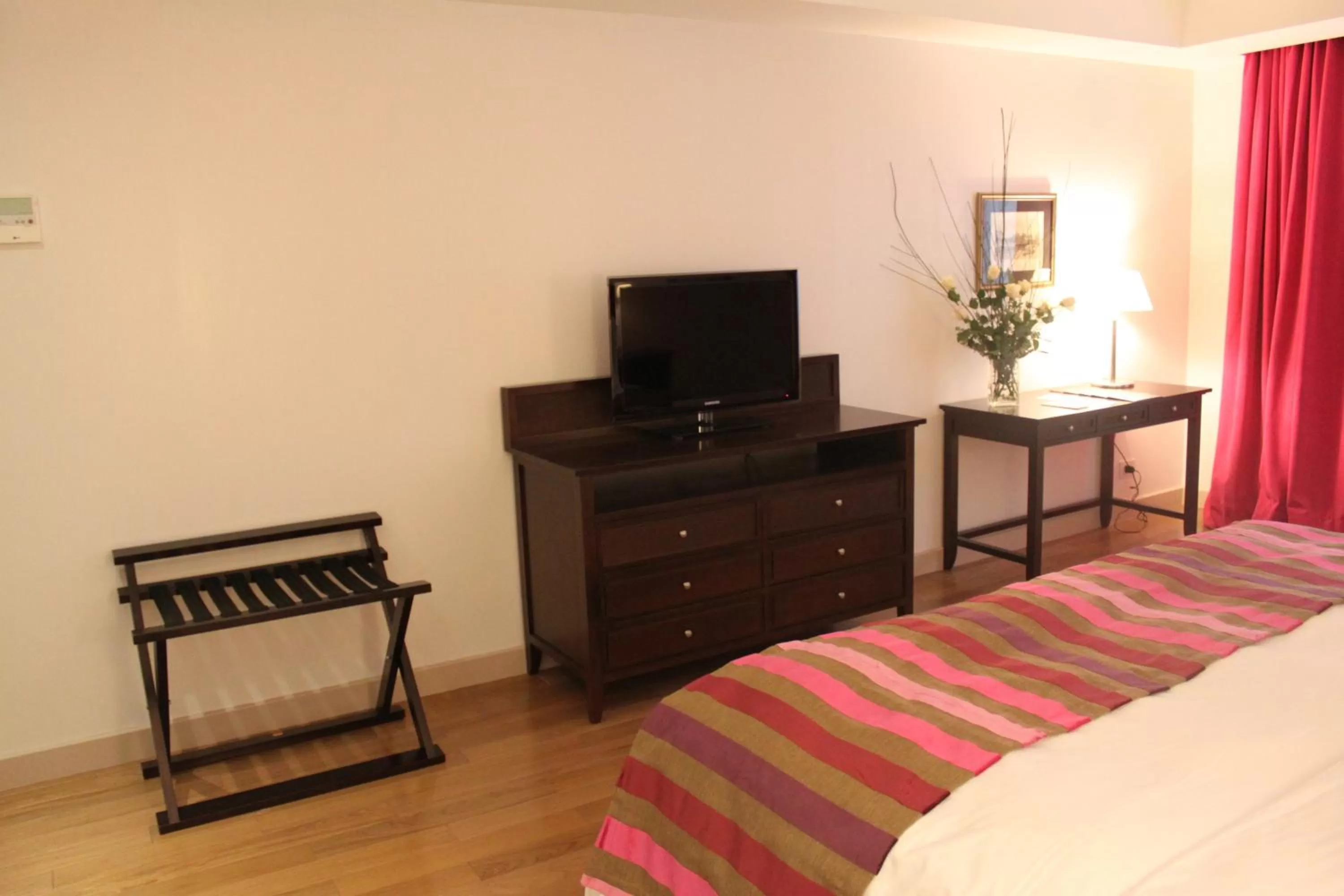 Bedroom, Bed in Hotel Club Frances