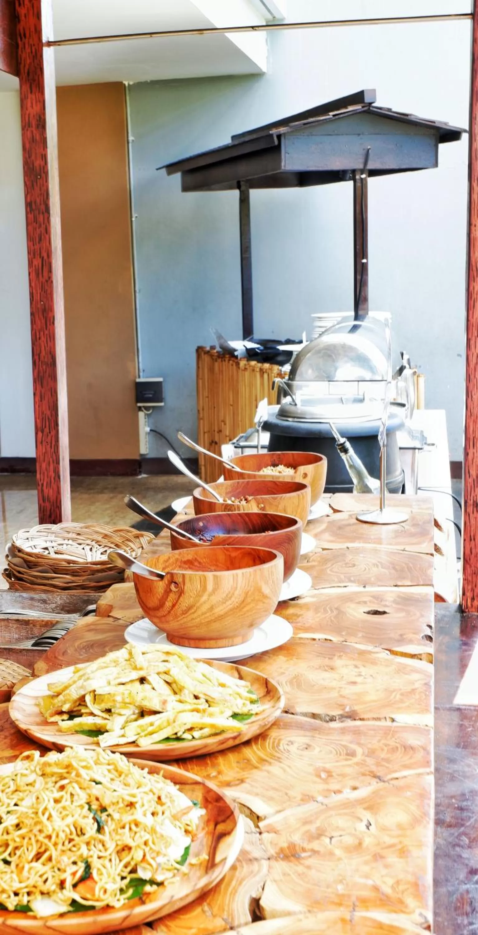 Breakfast in b Hotel Bali & Spa