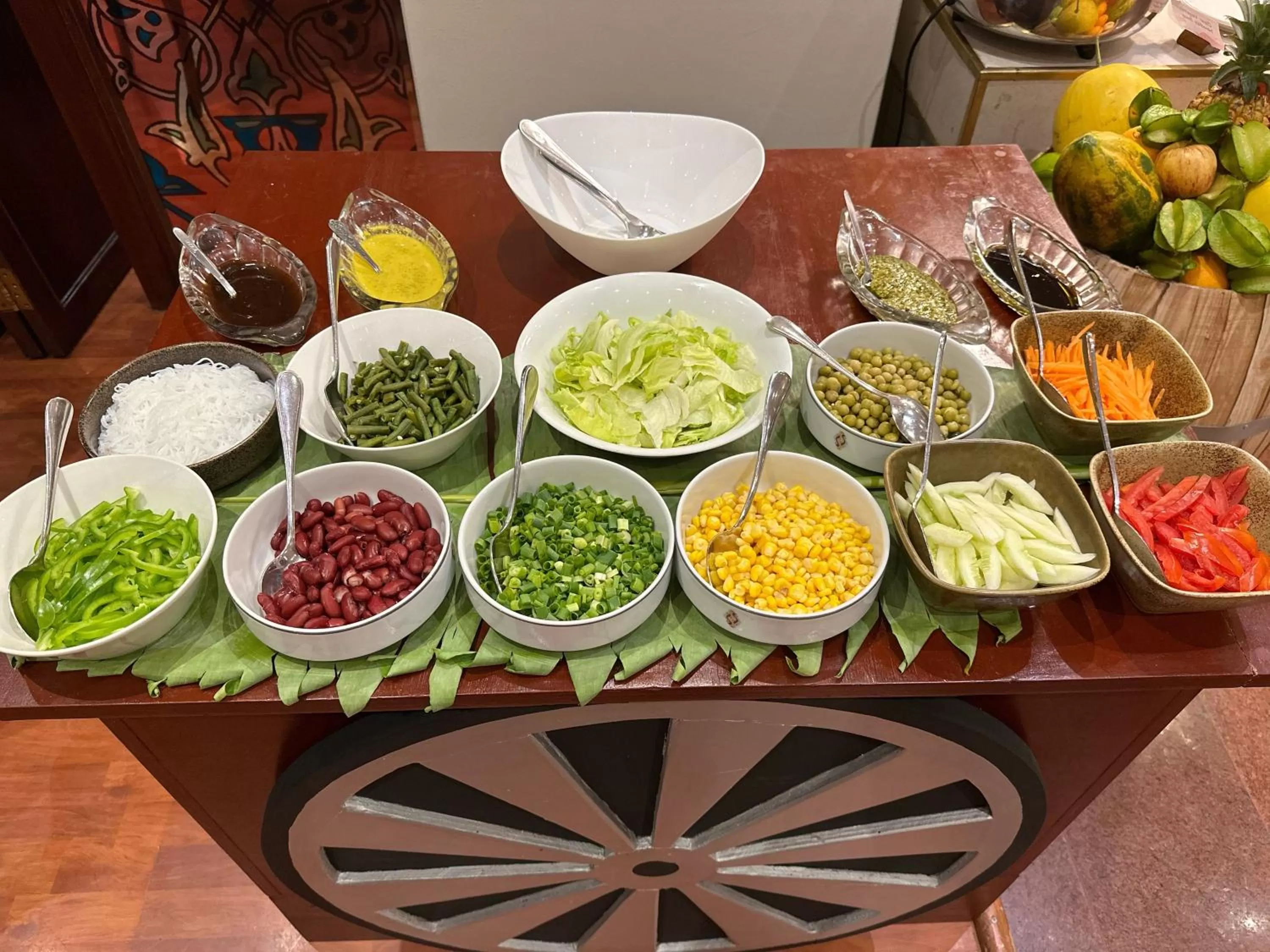 Food and drinks in Hotel Sarina