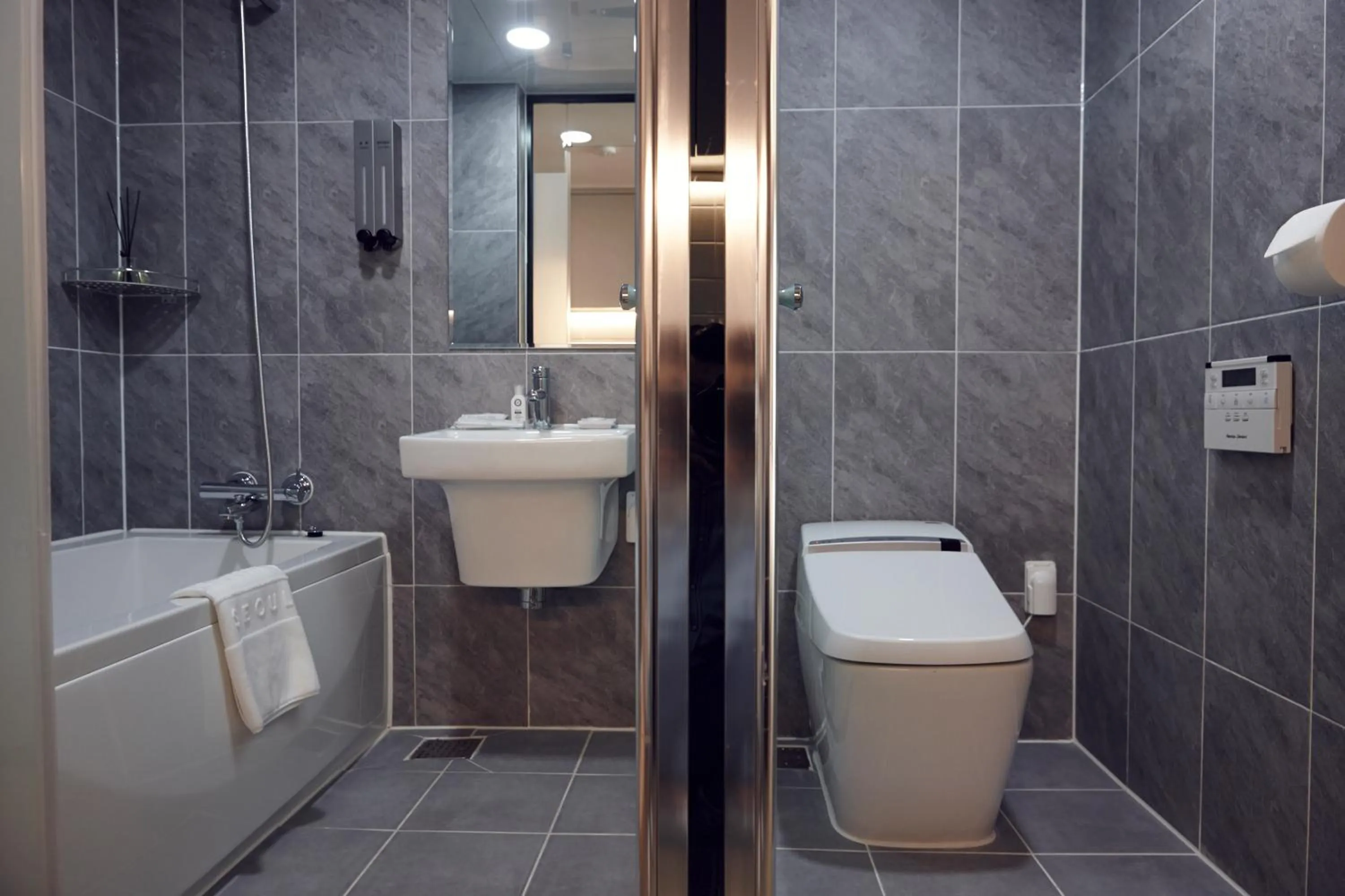 Bathroom in Royal Square Hotel Seoul