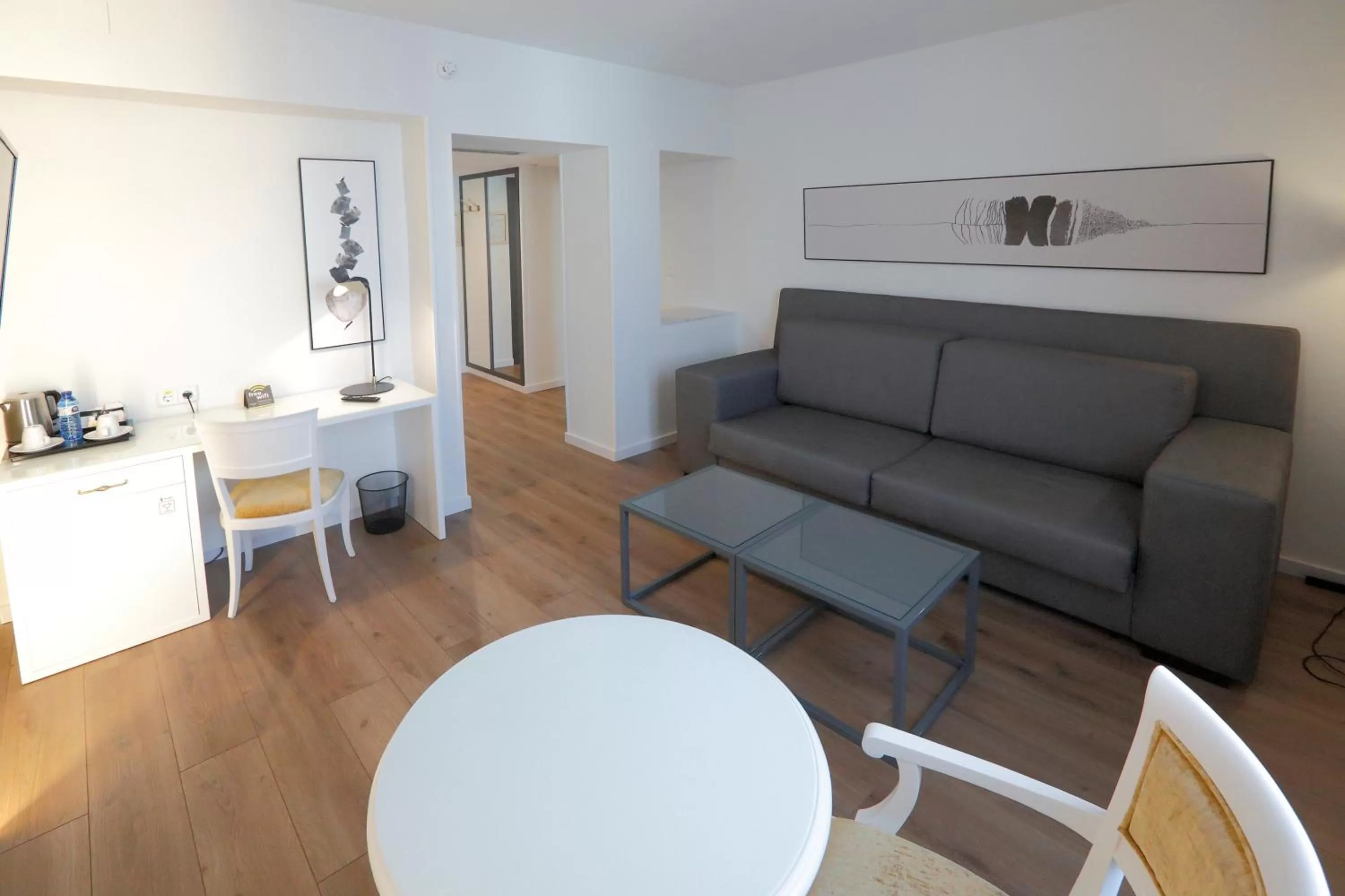 Seating area in Sercotel Alfonso XIII