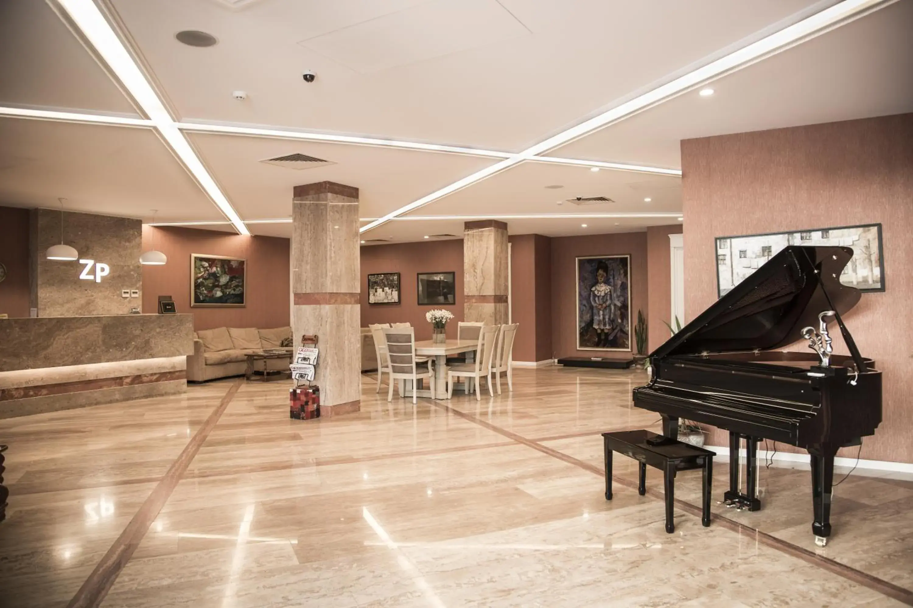 Lobby or reception in Hotel ZP Palace