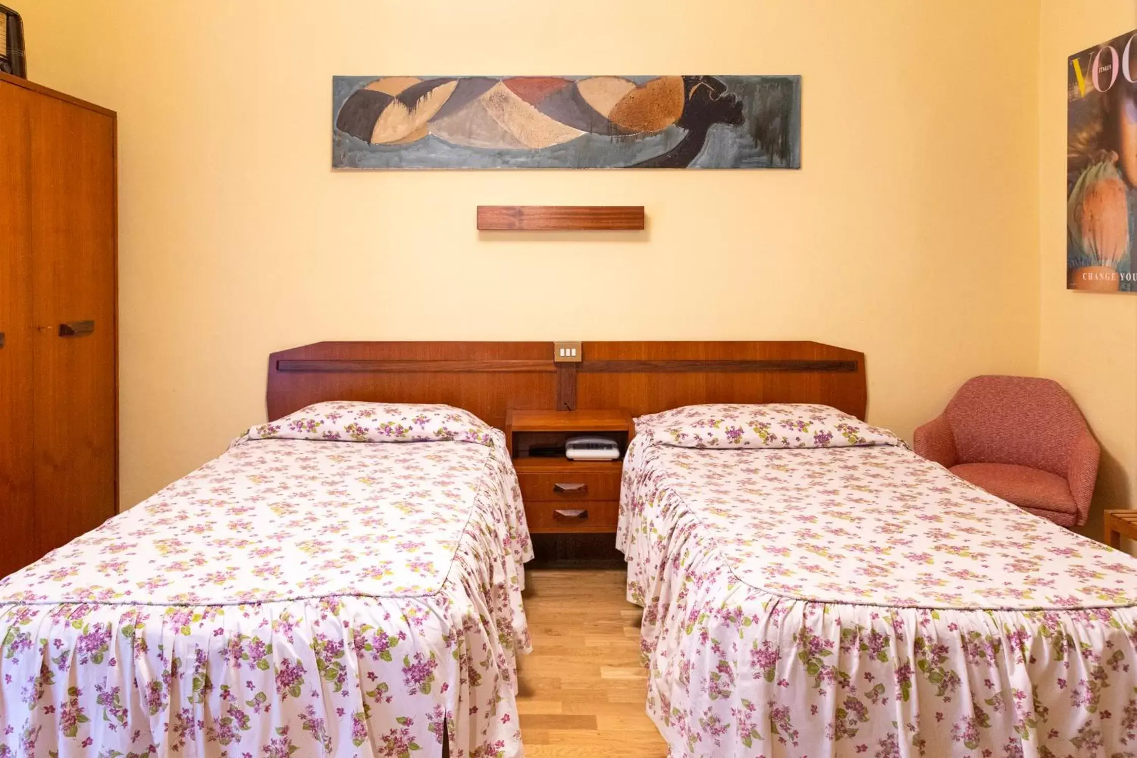 Bedroom, Bed in Albergo La Felicina - Mugello