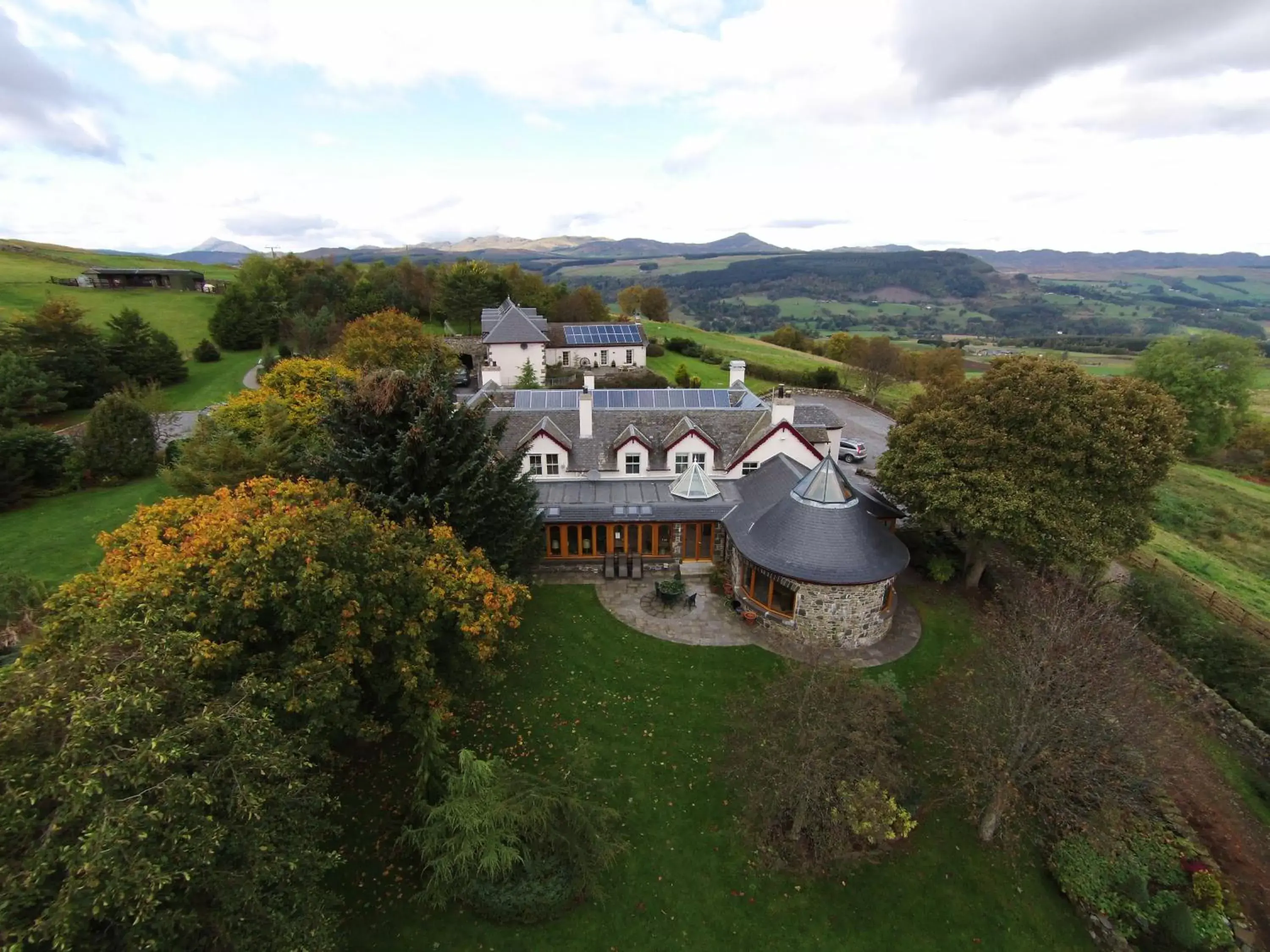 Bird's eye view, Bird's-eye View in Errichel House and Cottages