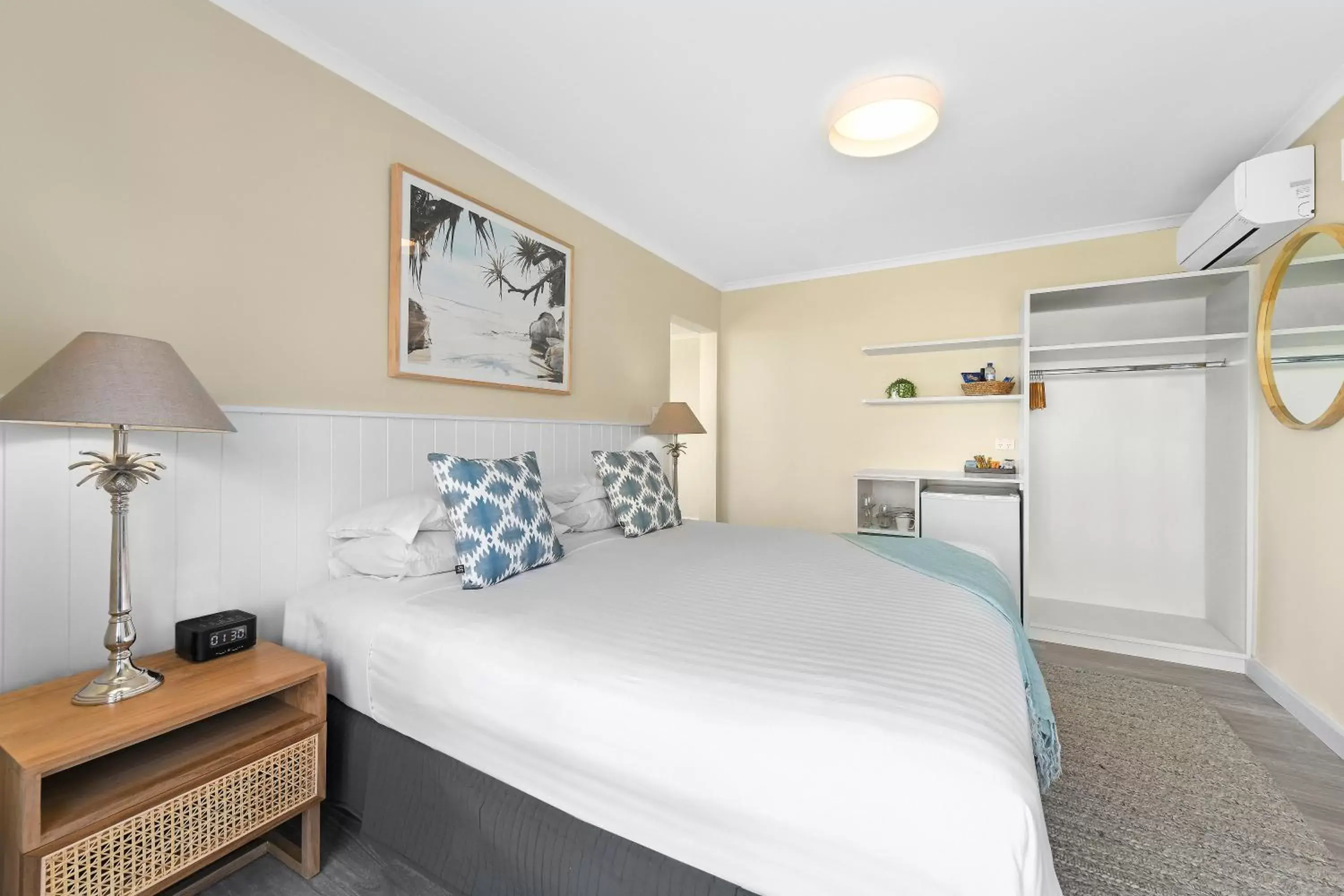 Bedroom, Bed in ibis Styles Port Macquarie