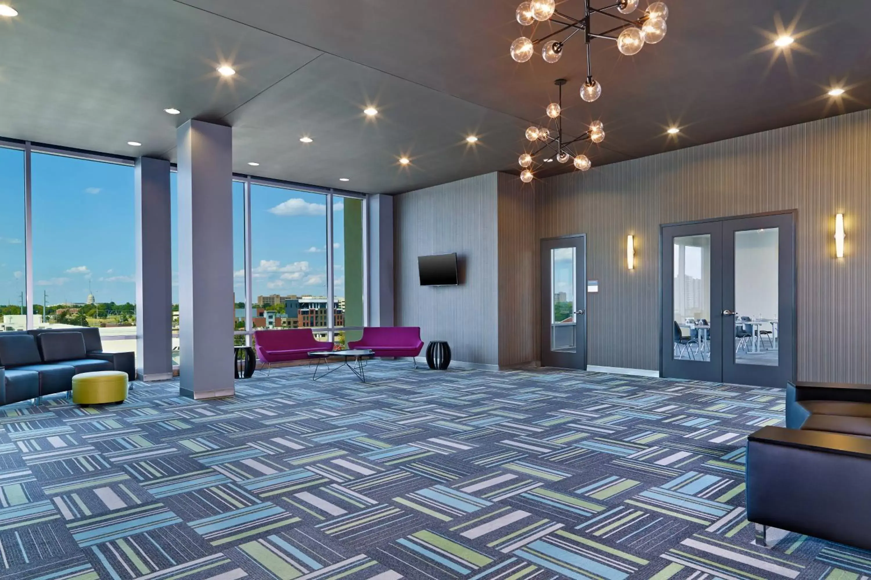 Meeting/conference room in Aloft Oklahoma City Downtown – Bricktown