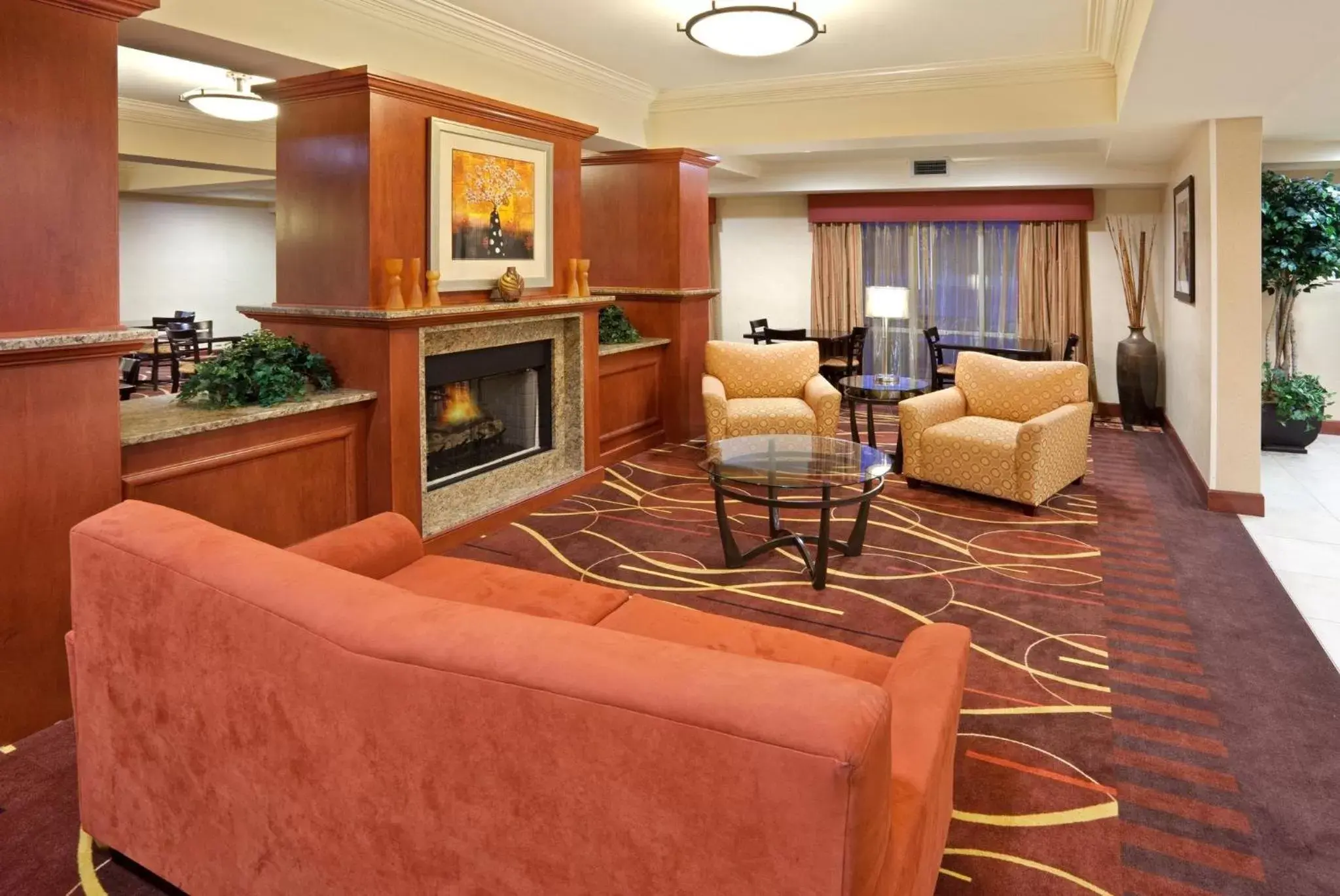 Lobby or reception, Seating Area in Holiday Inn Express and Suites Sumner, an IHG Hotel