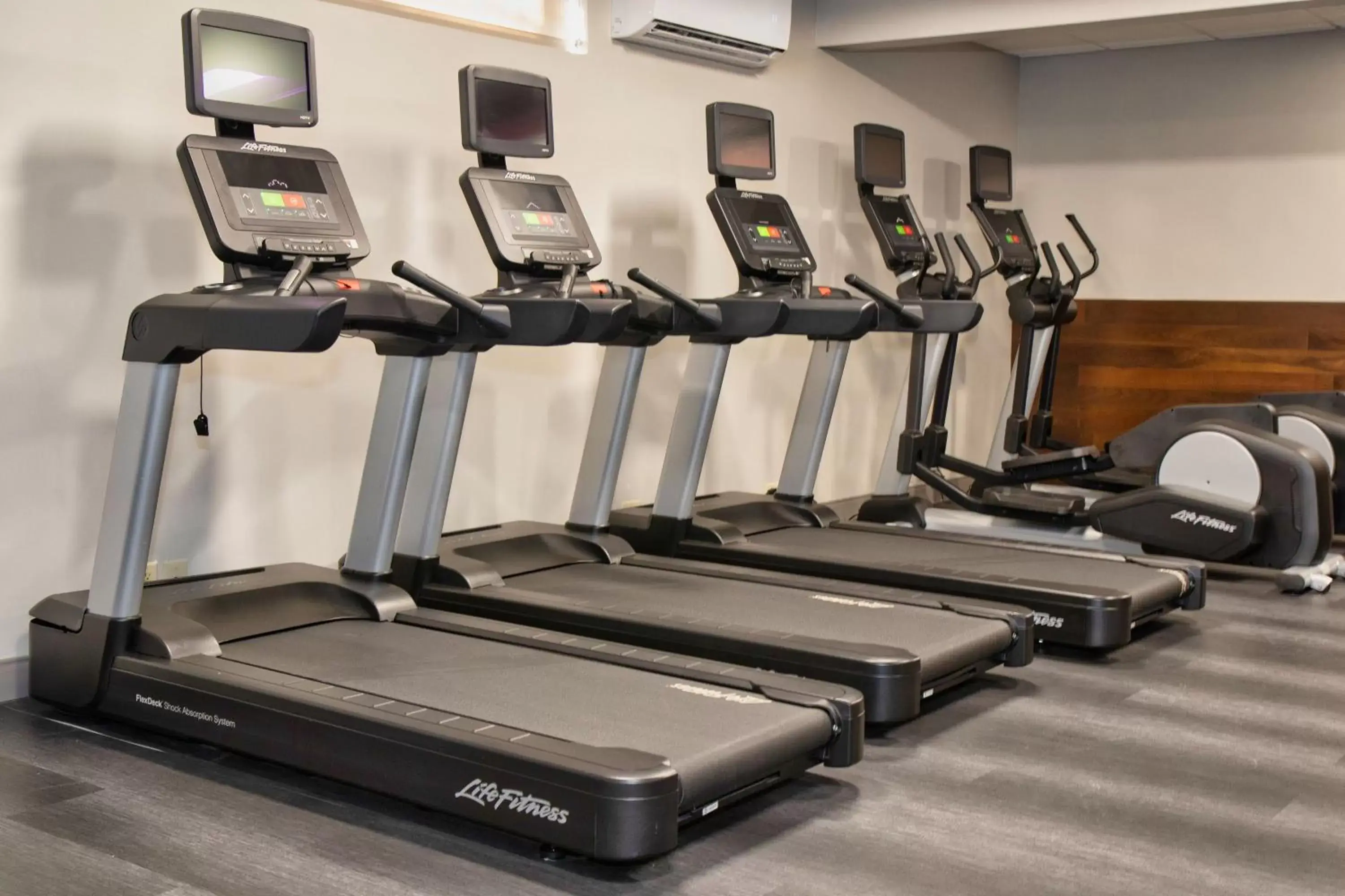 Fitness centre/facilities, Fitness Center/Facilities in Four Points by Sheraton Allentown Lehigh Valley