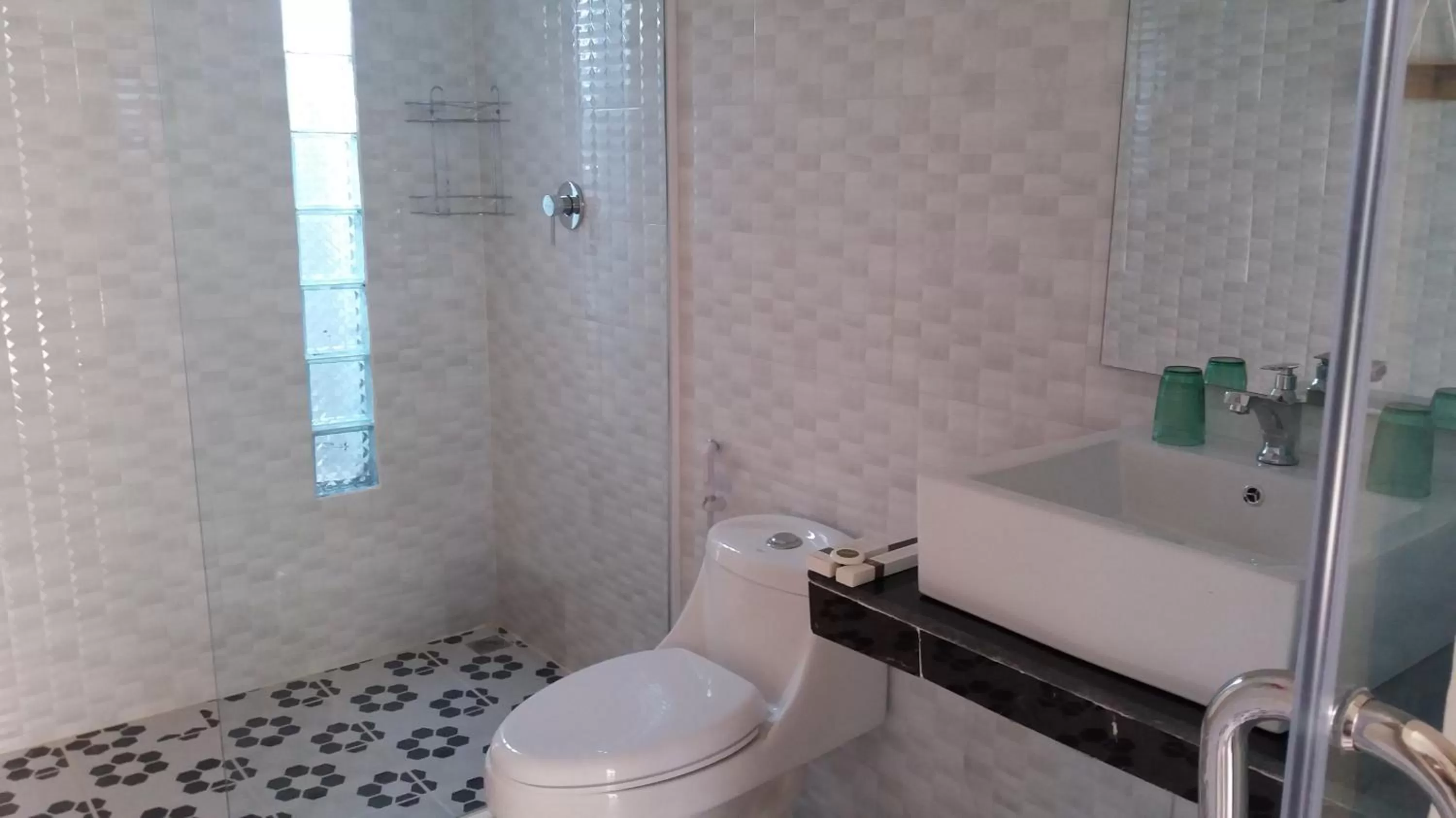 Bathroom in Spayhiti