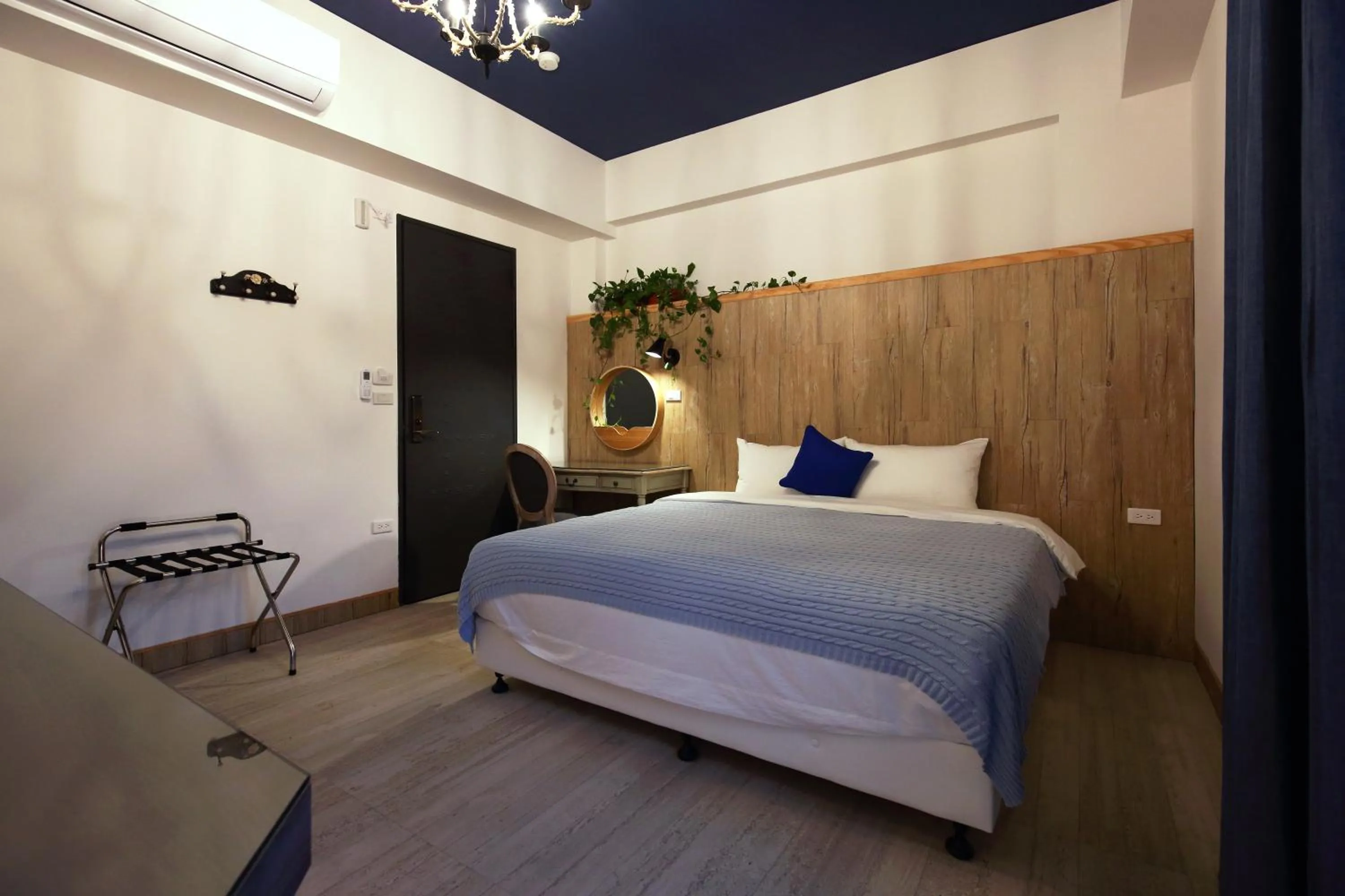 指南針民宿2178 & 工殿民宿2182