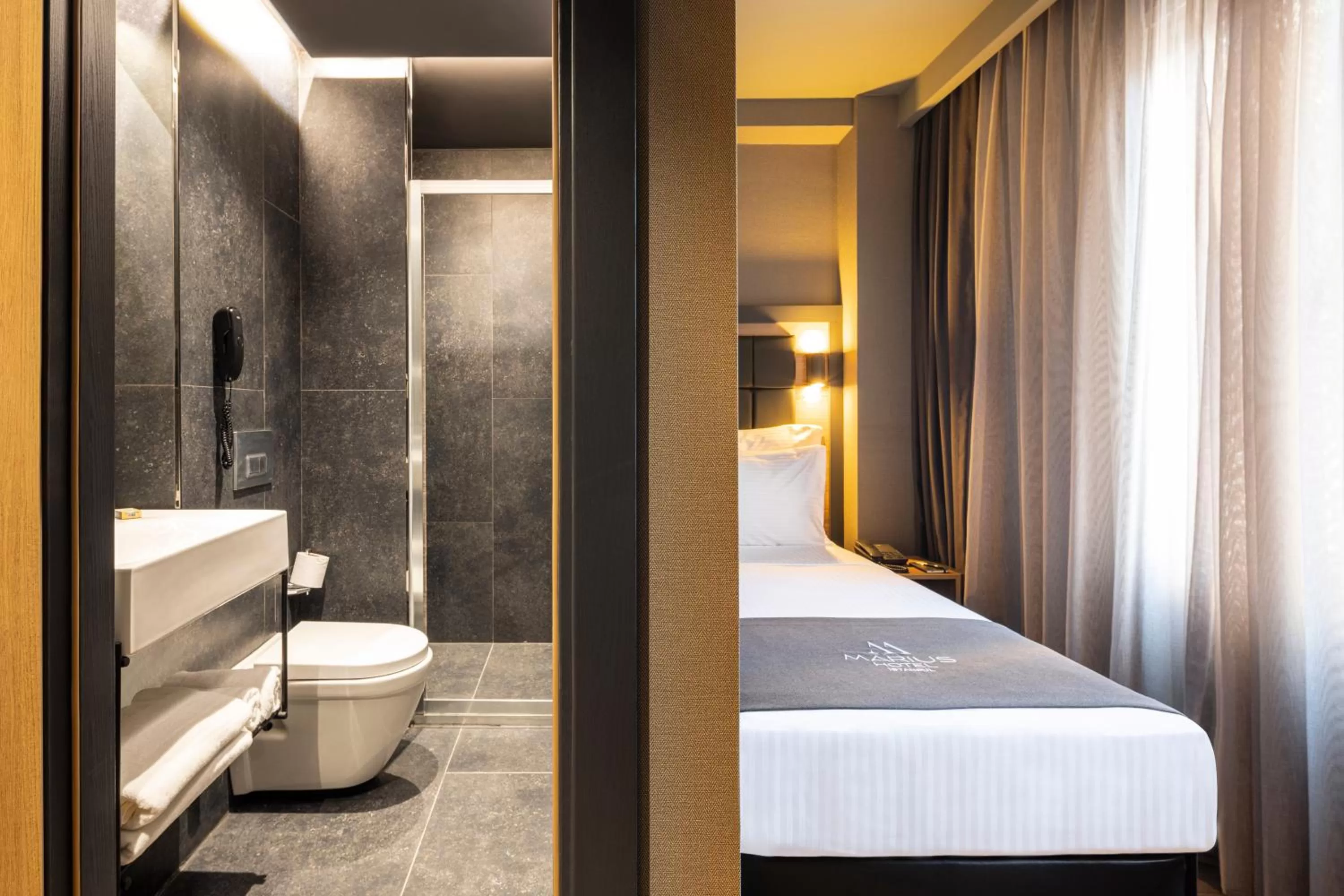 Massage, Bed in Marius Hotel