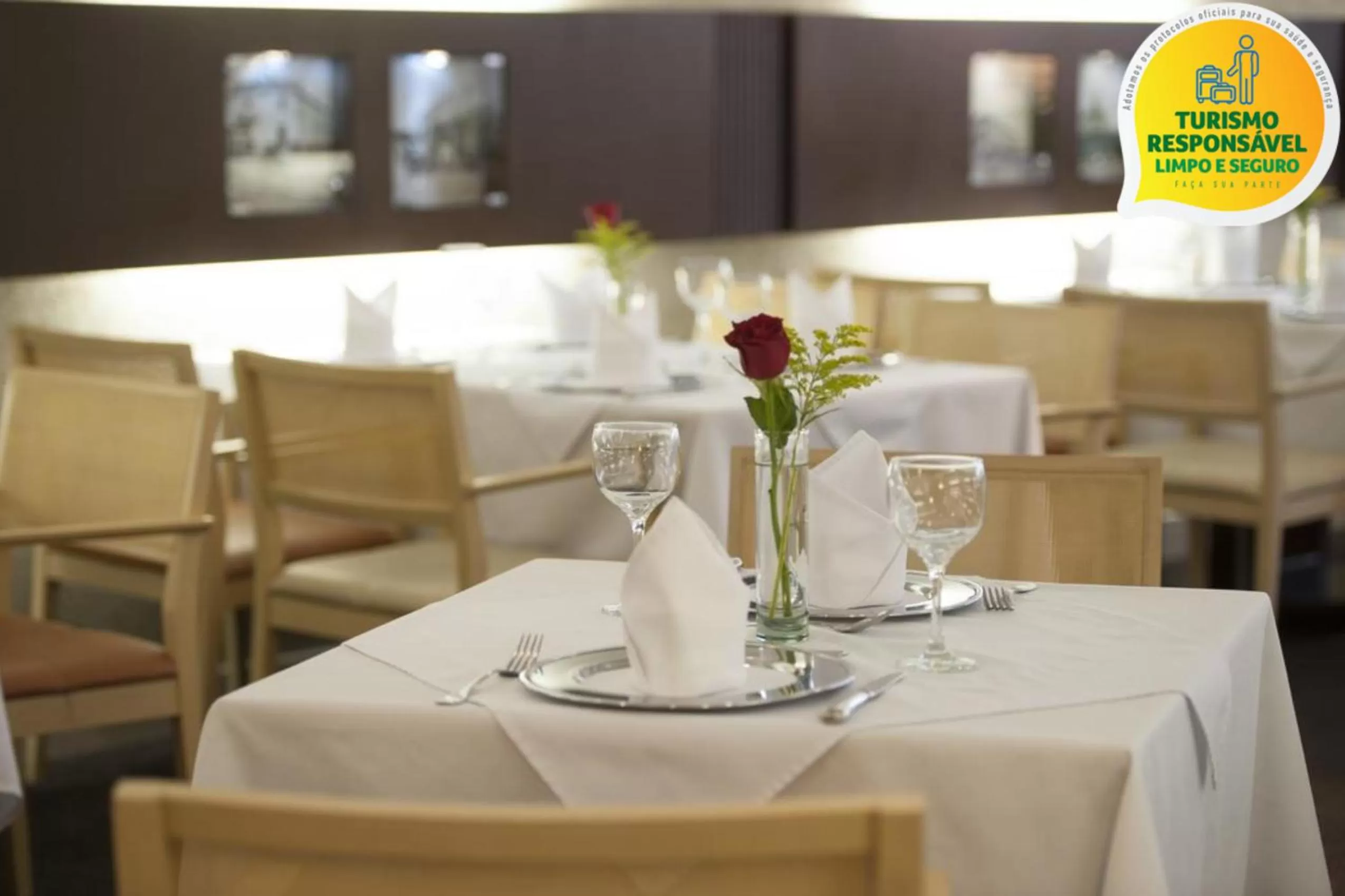 Restaurant/places to eat in Hotel Victoria Villa Curitiba by Nacional Inn