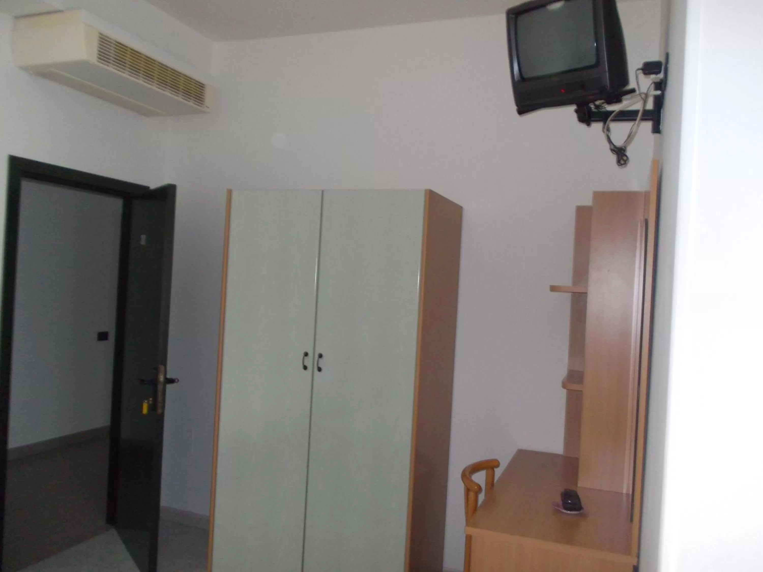 Scacco Rosso via Piave 23