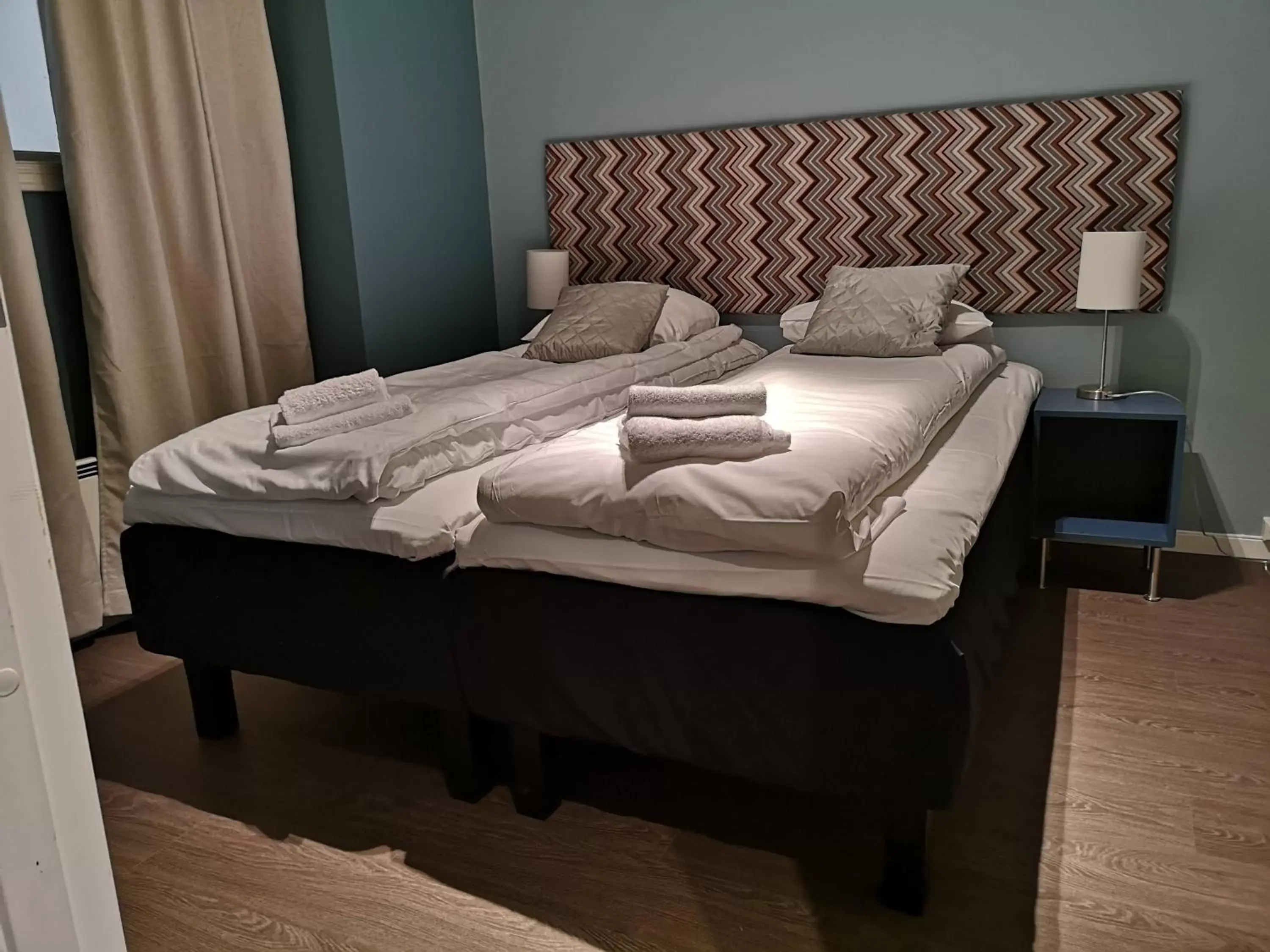 Bed in Ole Bull Hotel & Apartments - By Best Western Hotels