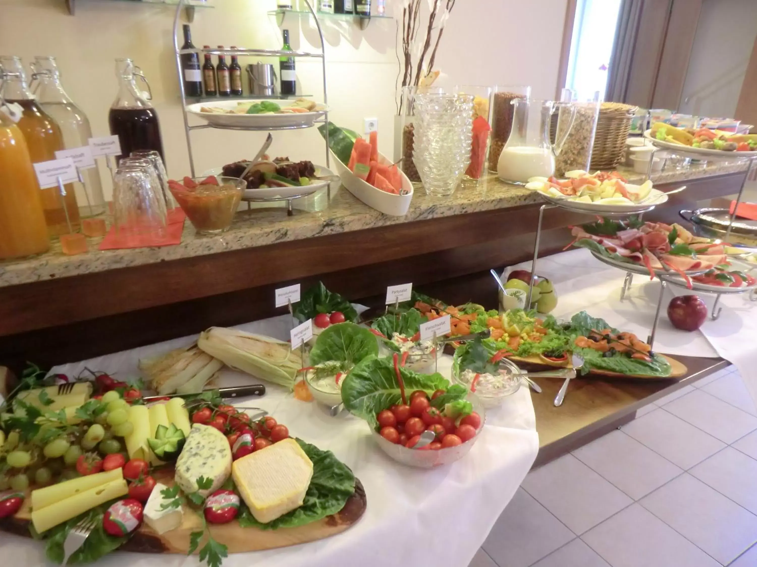 Restaurant/places to eat in Hotel Andra München Restaurant/places to eat in Hotel Andra München