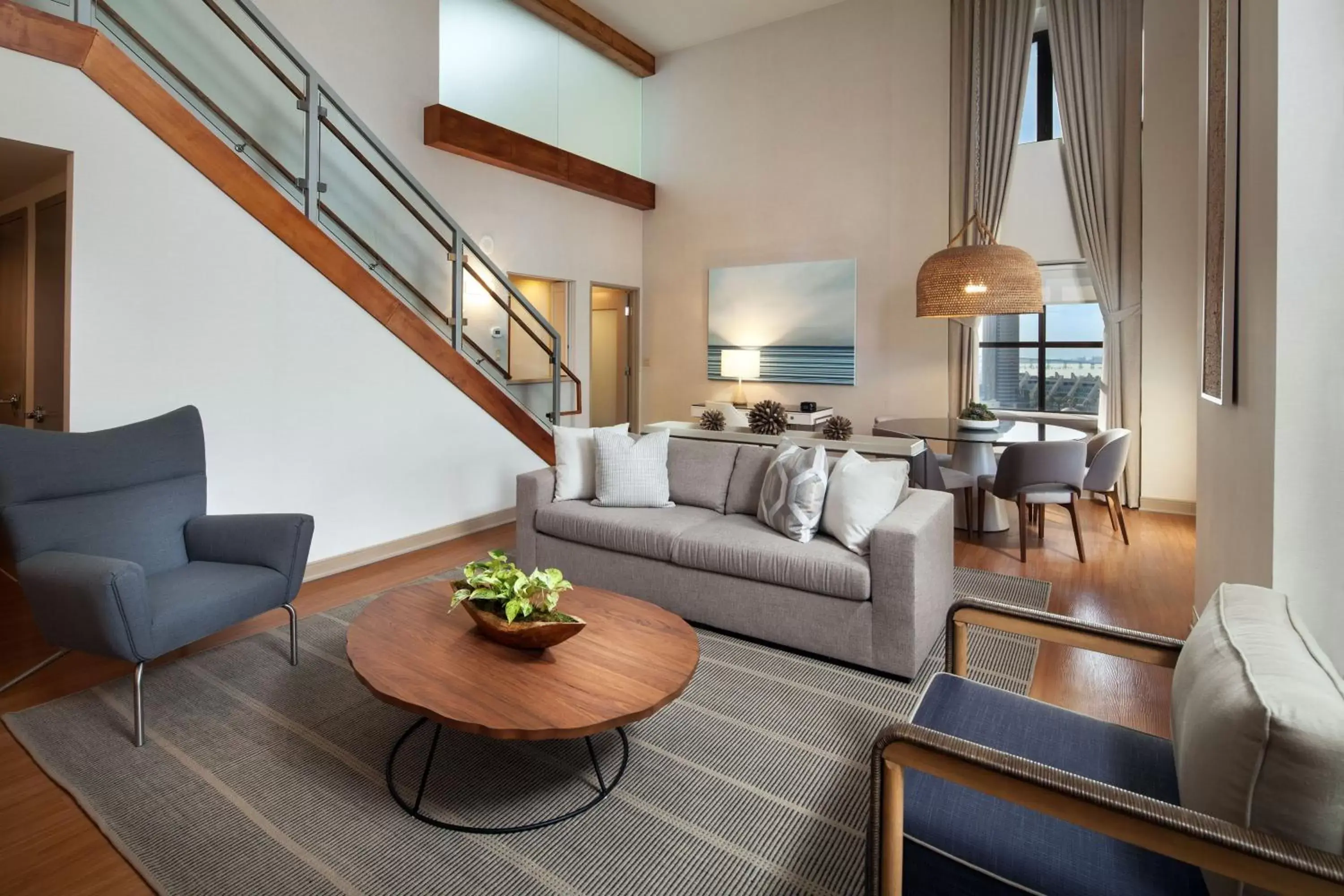 Living room, Seating Area in The Westin San Diego Gaslamp Quarter