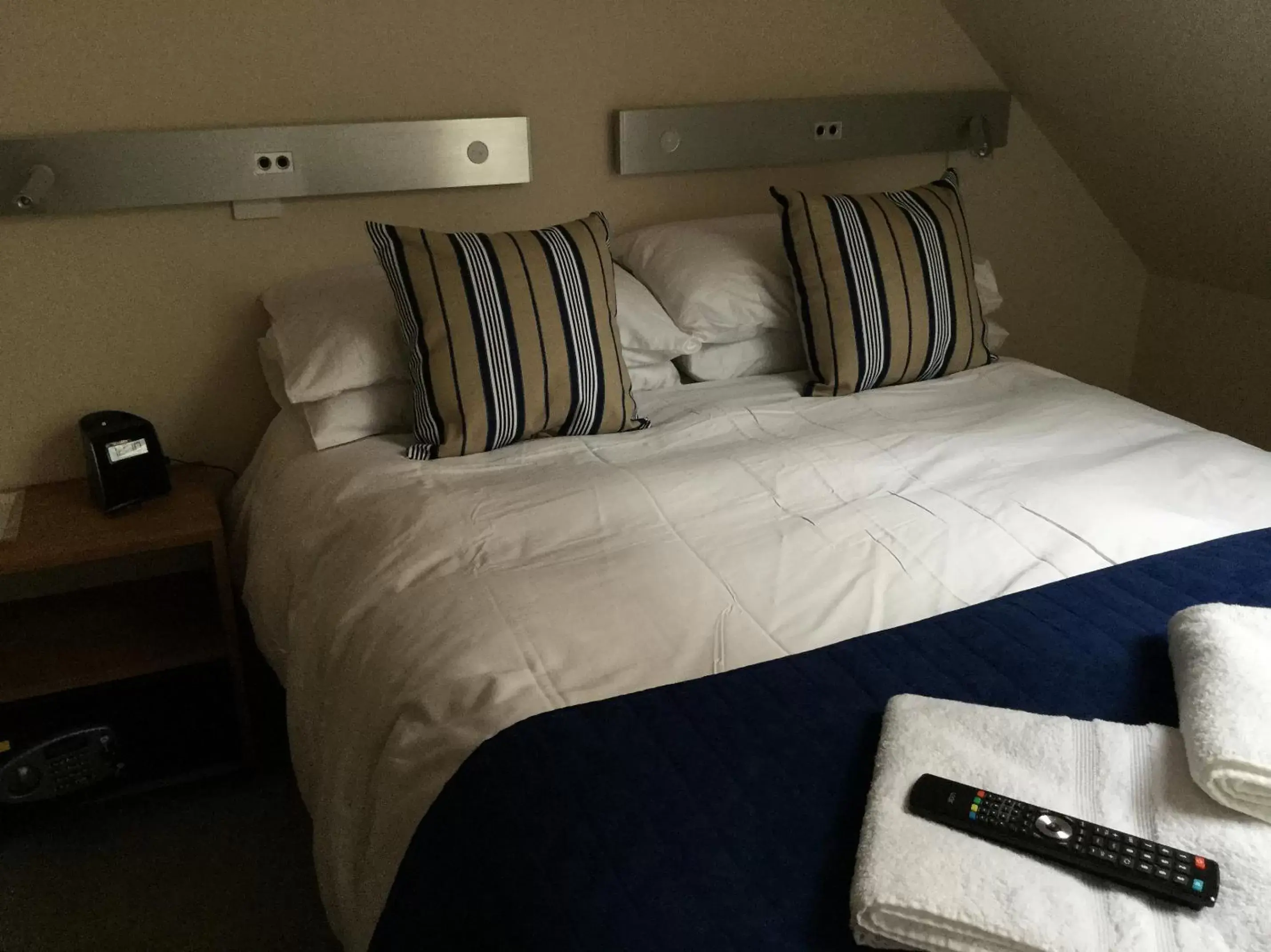 Property building, Bed in York Aparthotel