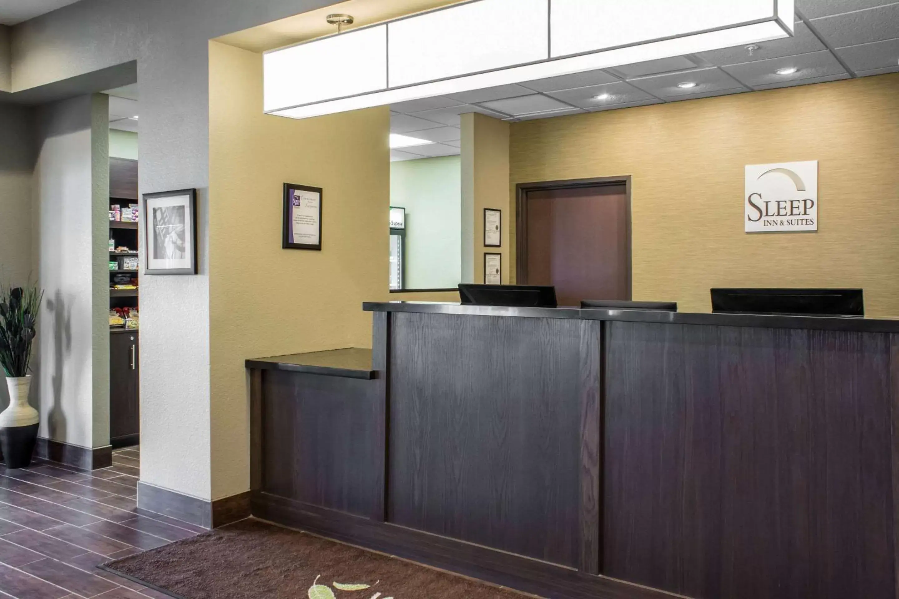 Lobby or reception, Lobby/Reception in Sleep Inn & Suites Fort Dodge