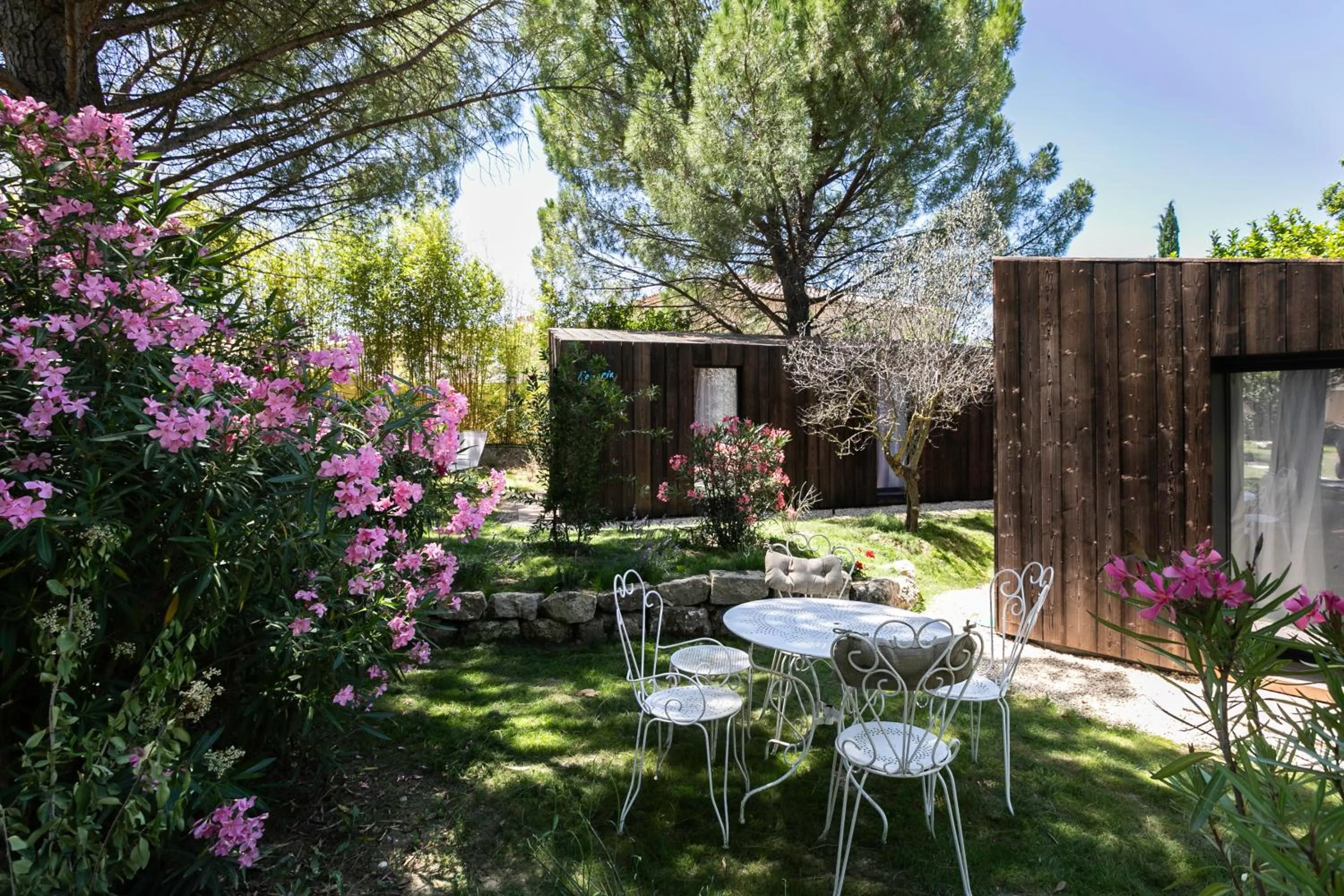 Garden in Best Western Sévan Parc Hôtel