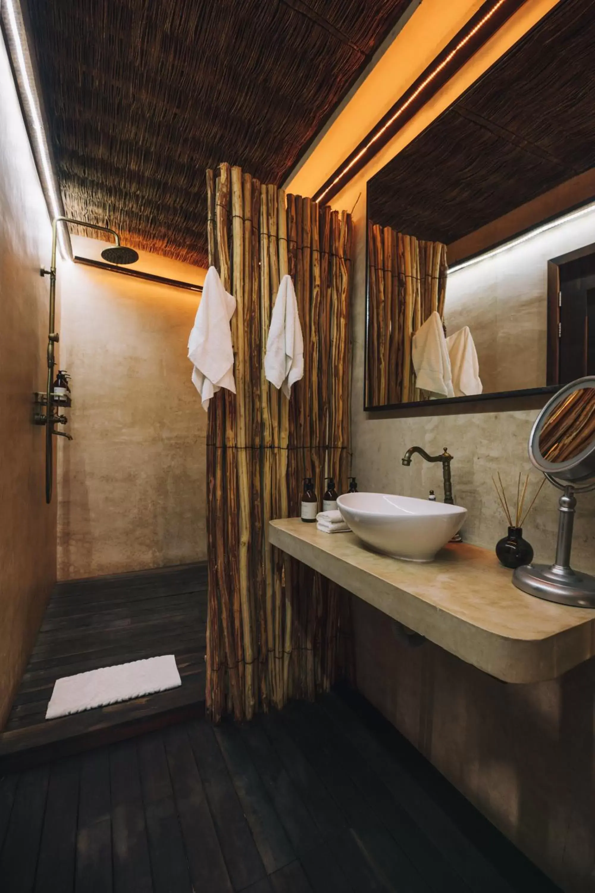 Bathroom in Radhoo Tulum