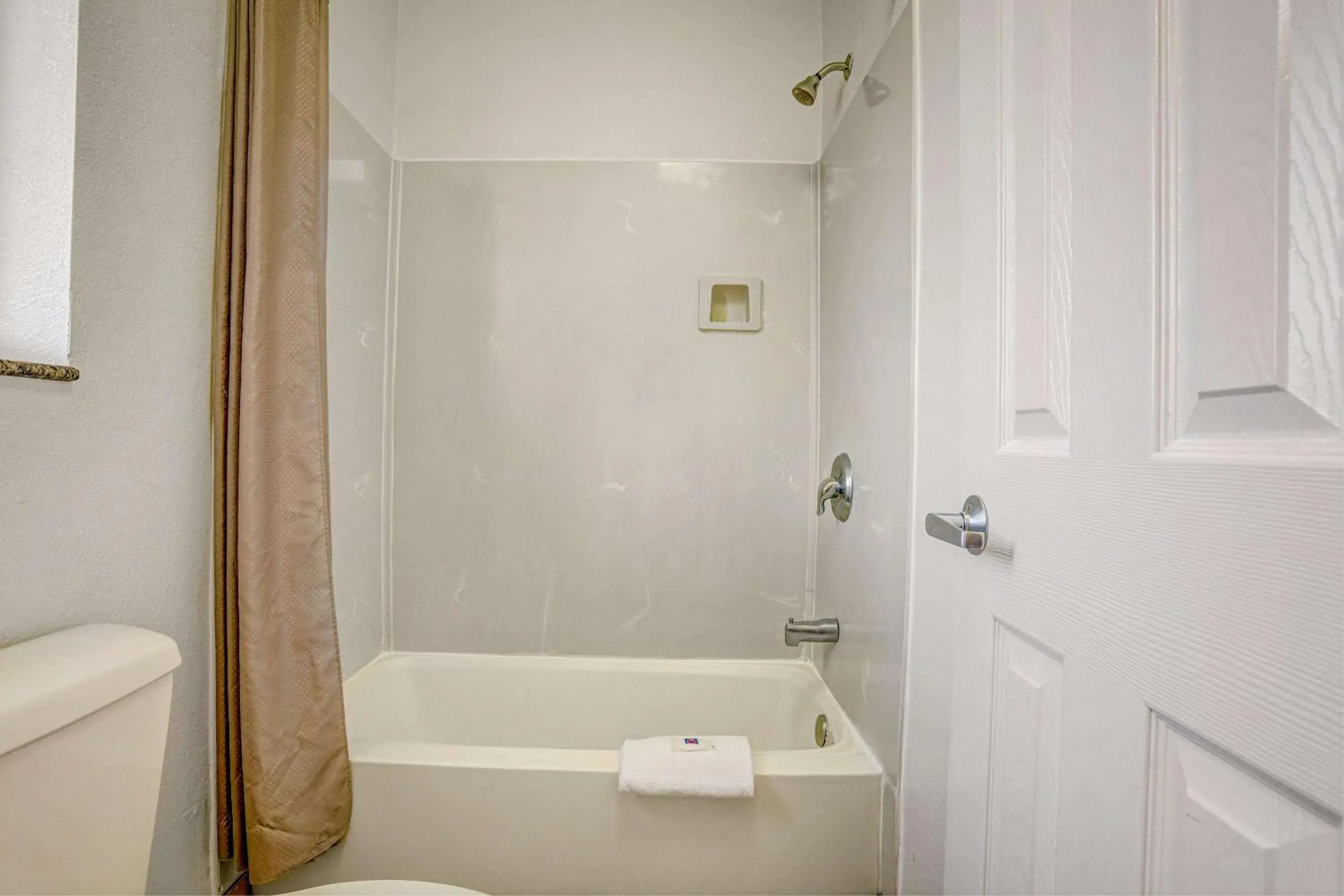 Photo of the whole room, Bathroom in Motel 6-Marysville, CA