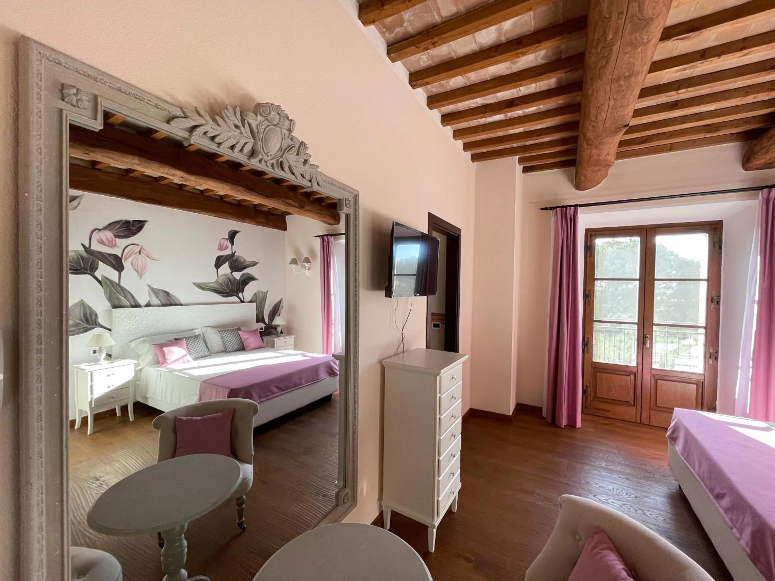 Bed in Villa Preselle Country Resort