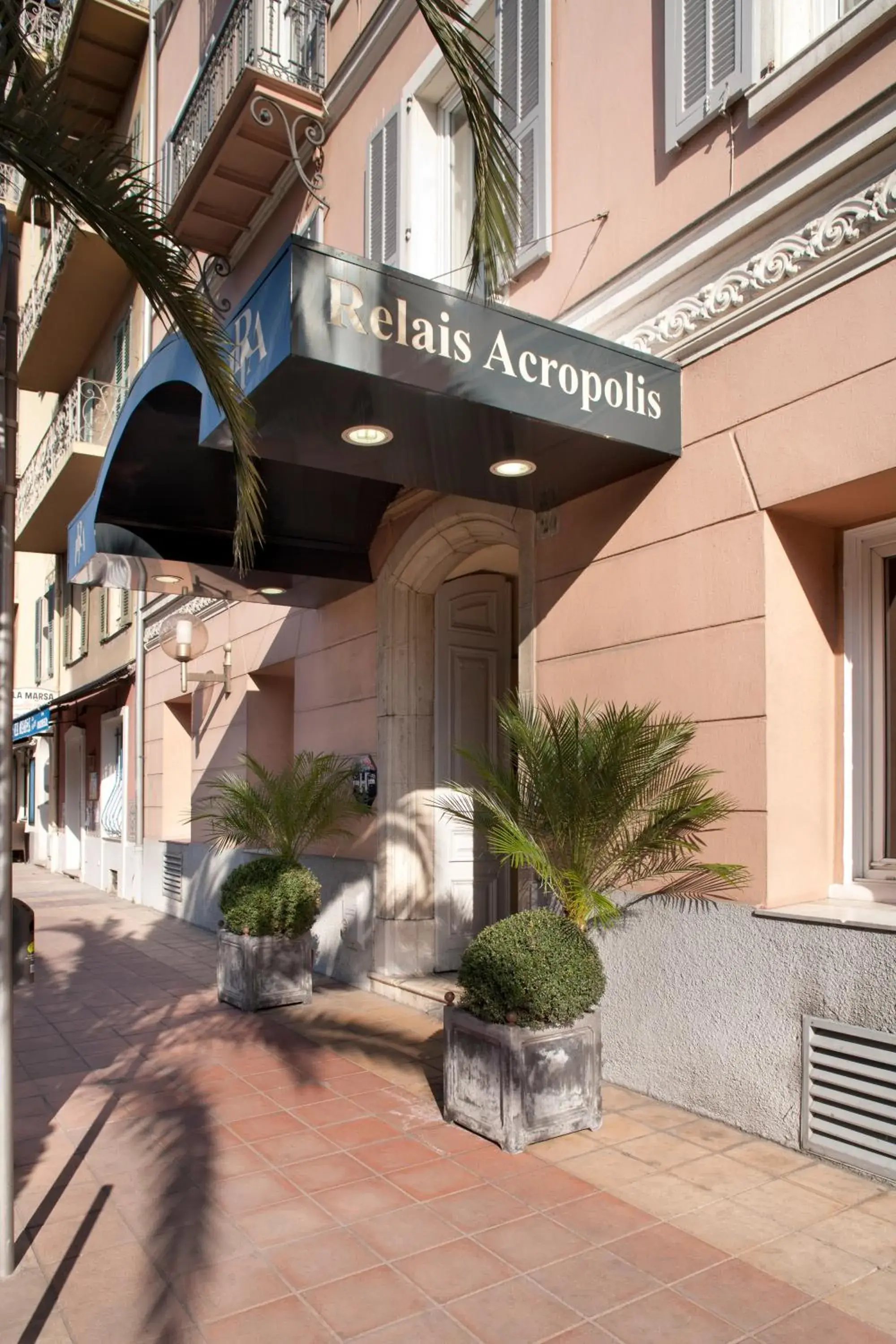 Facade/entrance in Hotel Relais Acropolis