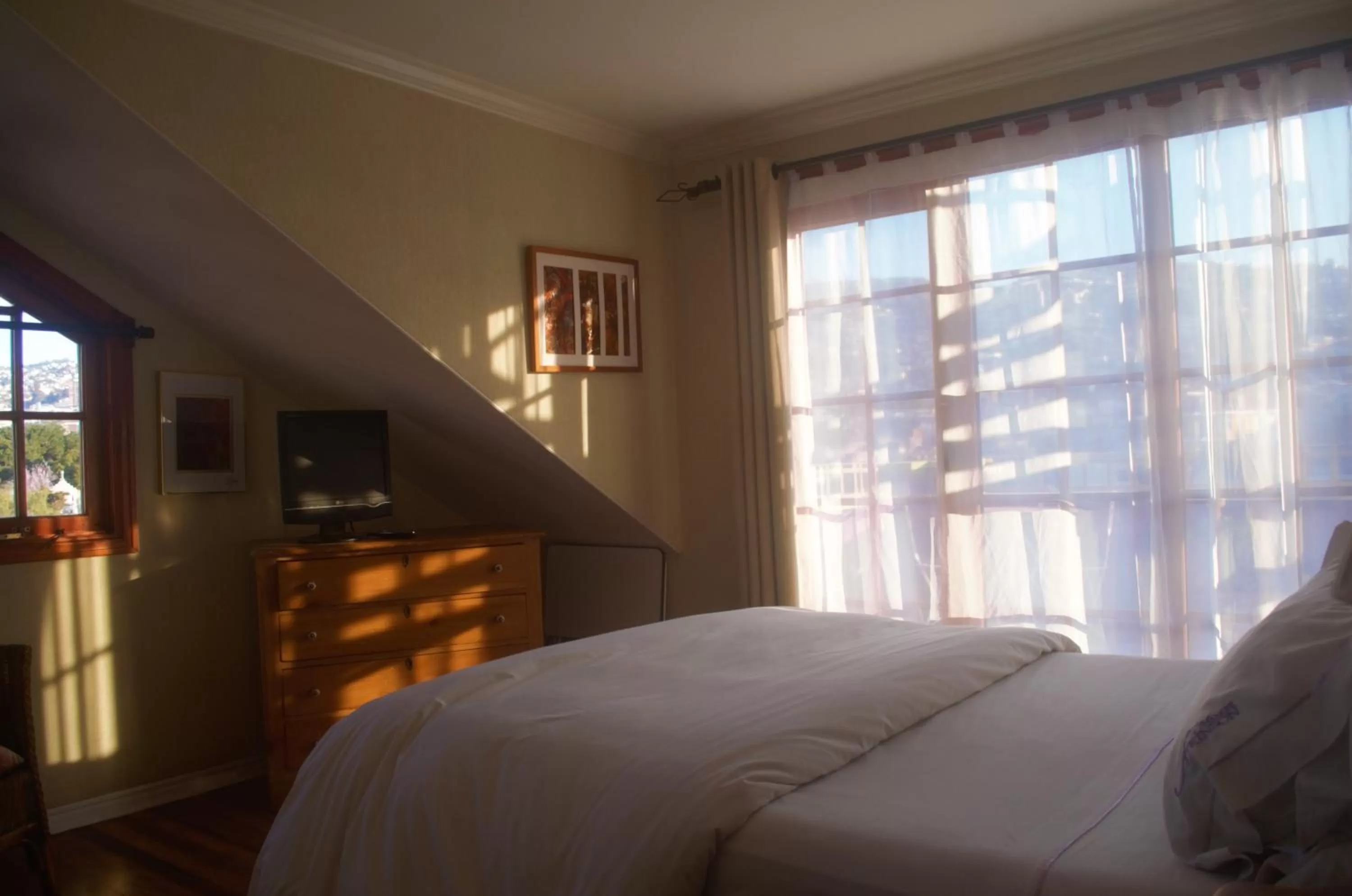 Bedroom, Bed in Hotel Manoir Atkinson