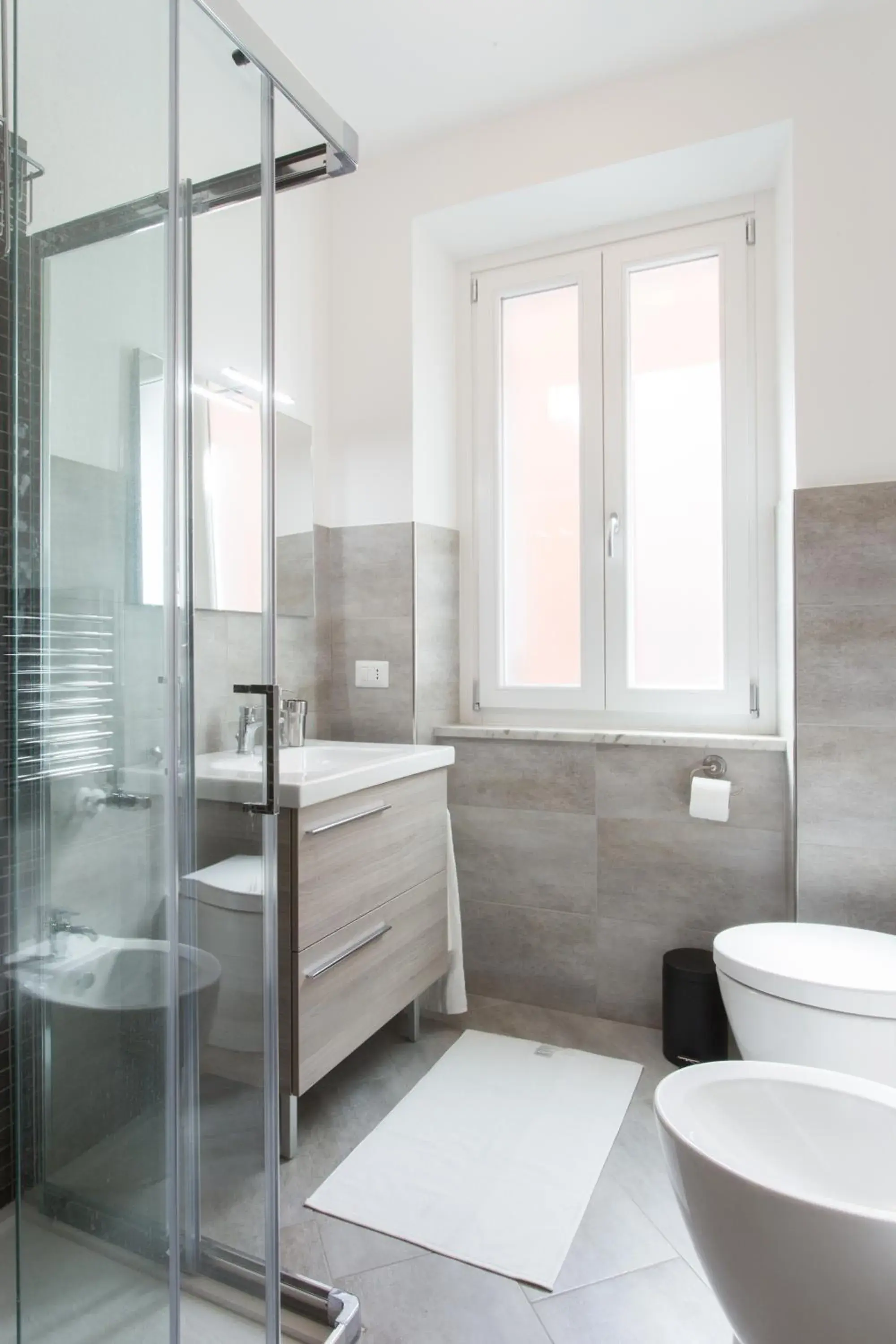Bathroom in Domenichino Luxury Home