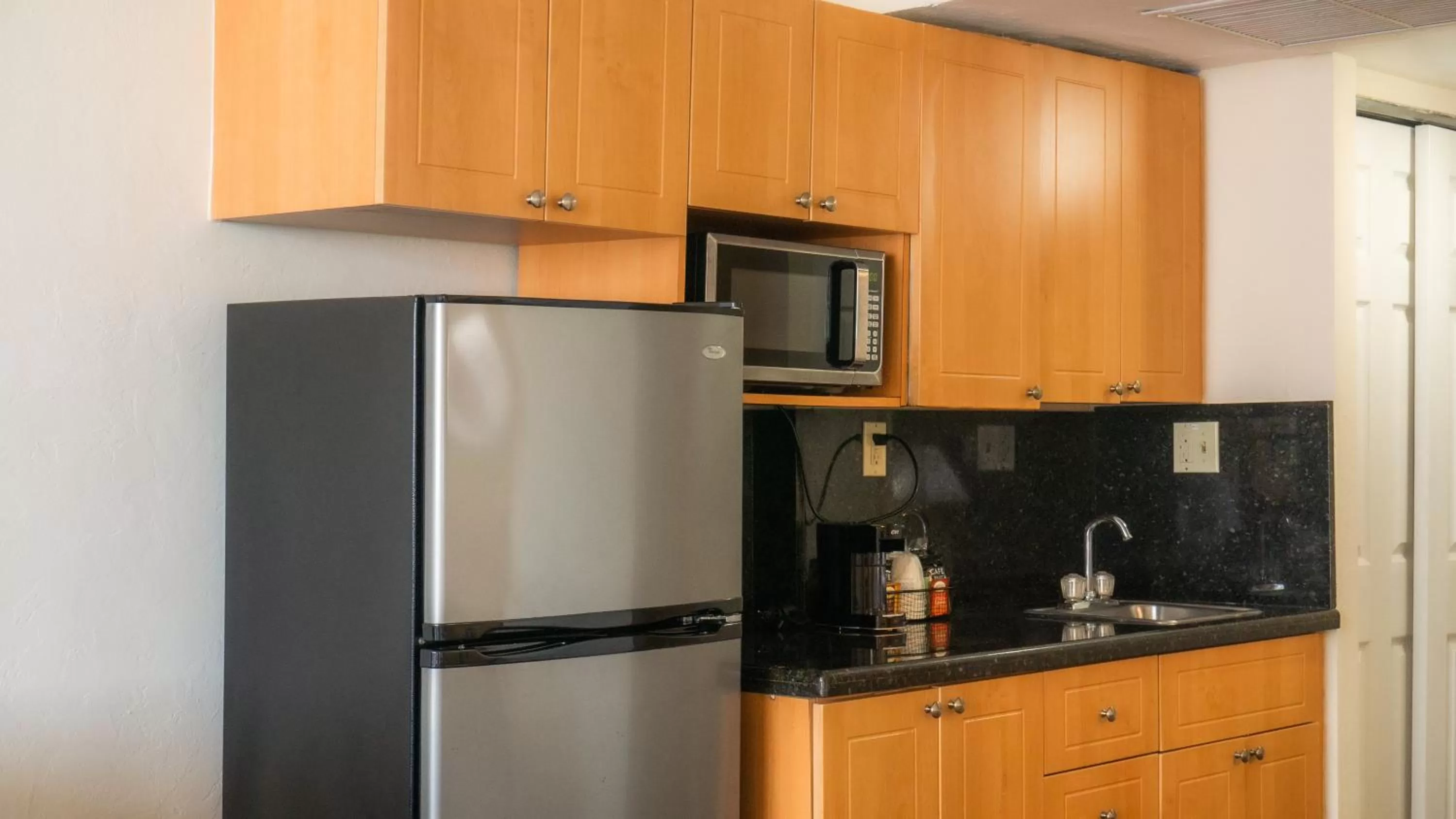 Ramada Plaza by Wyndham Marco Polo Beach Resort