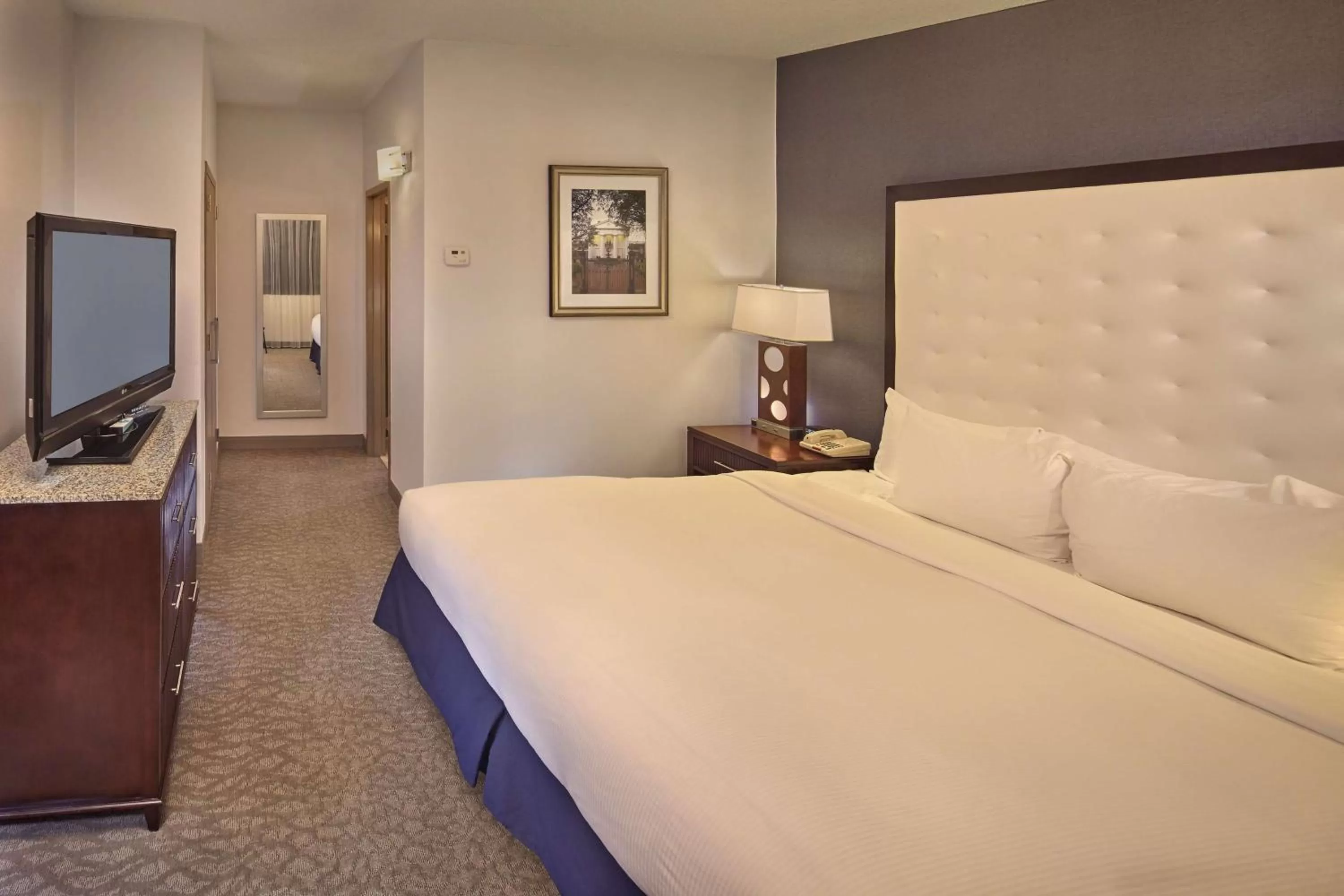 Bed in DoubleTree by Hilton Little Rock